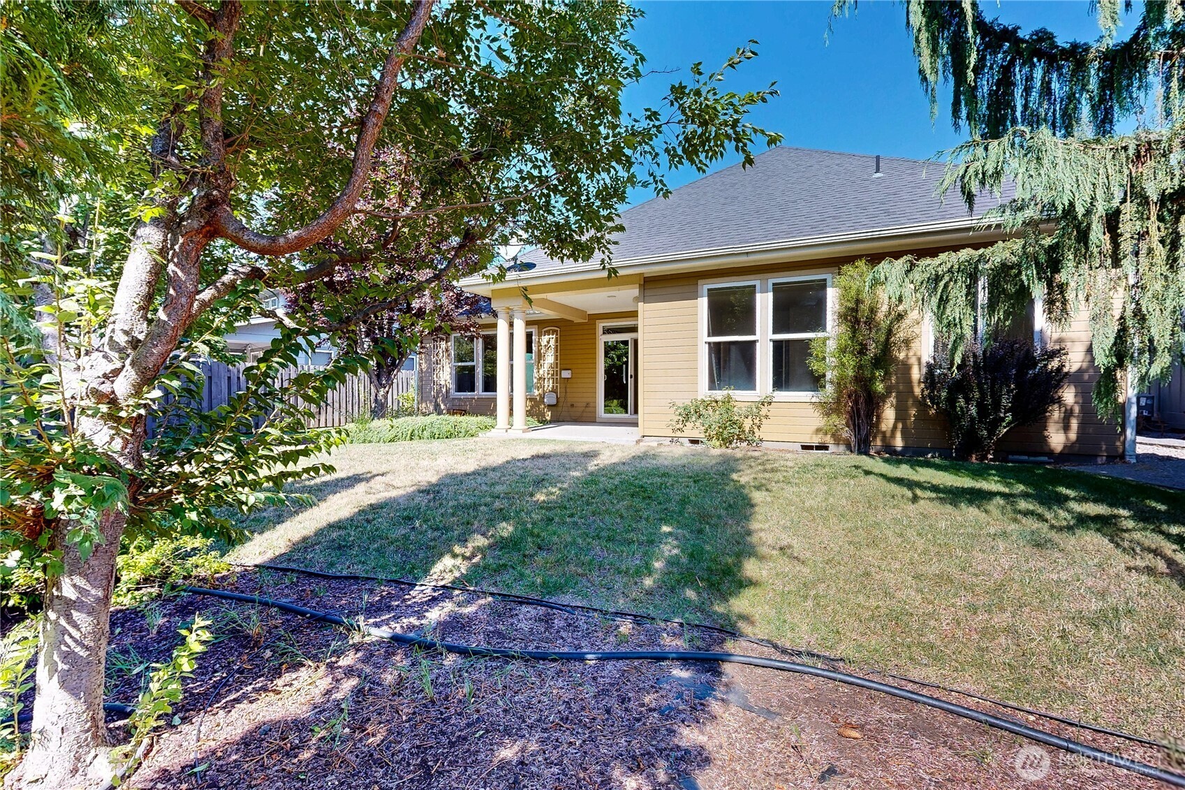 950 Se Creekside Drive Property Photo 33