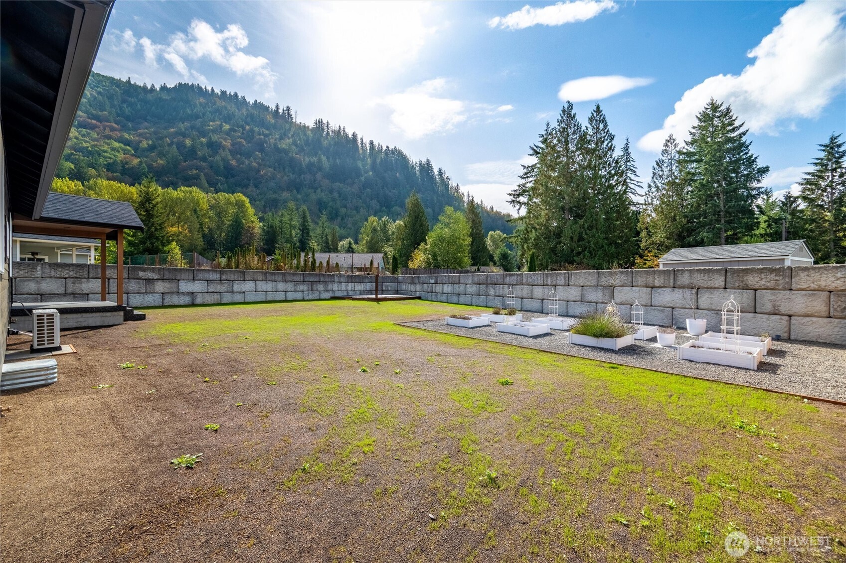 6317 Winchester Way Property Photo 31