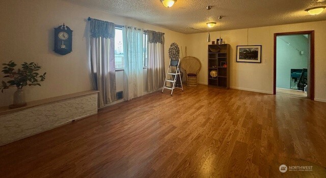9222 Silverdale Way Property Photo 3