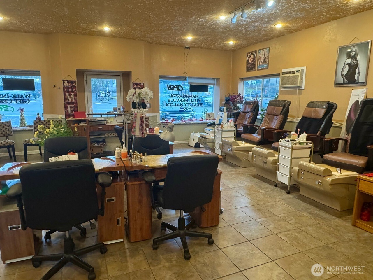 9222 Silverdale Way Property Photo 19