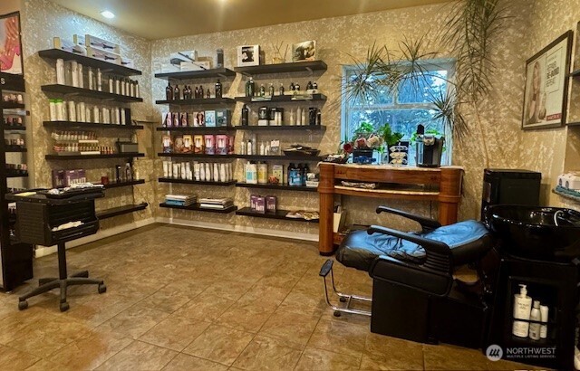 9222 Silverdale Way Property Photo 22