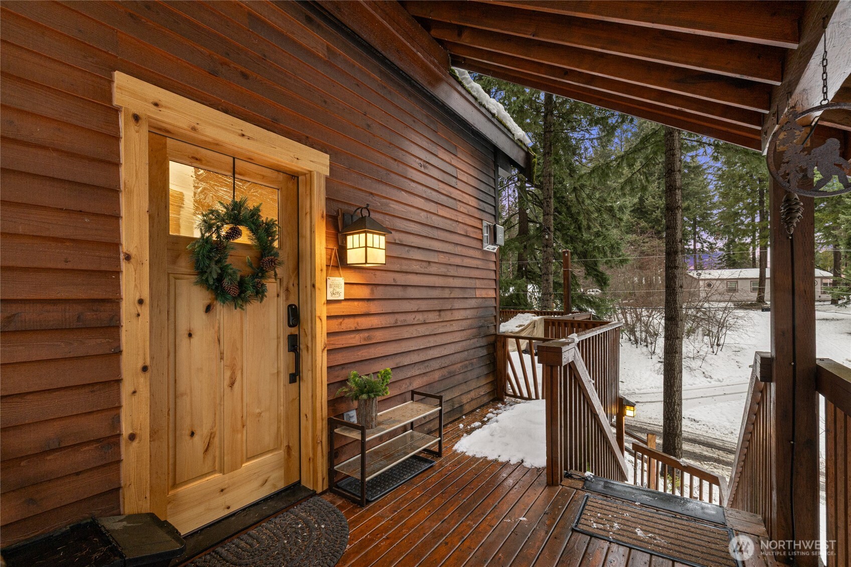 1511 Oakmont Drive Property Photo 2