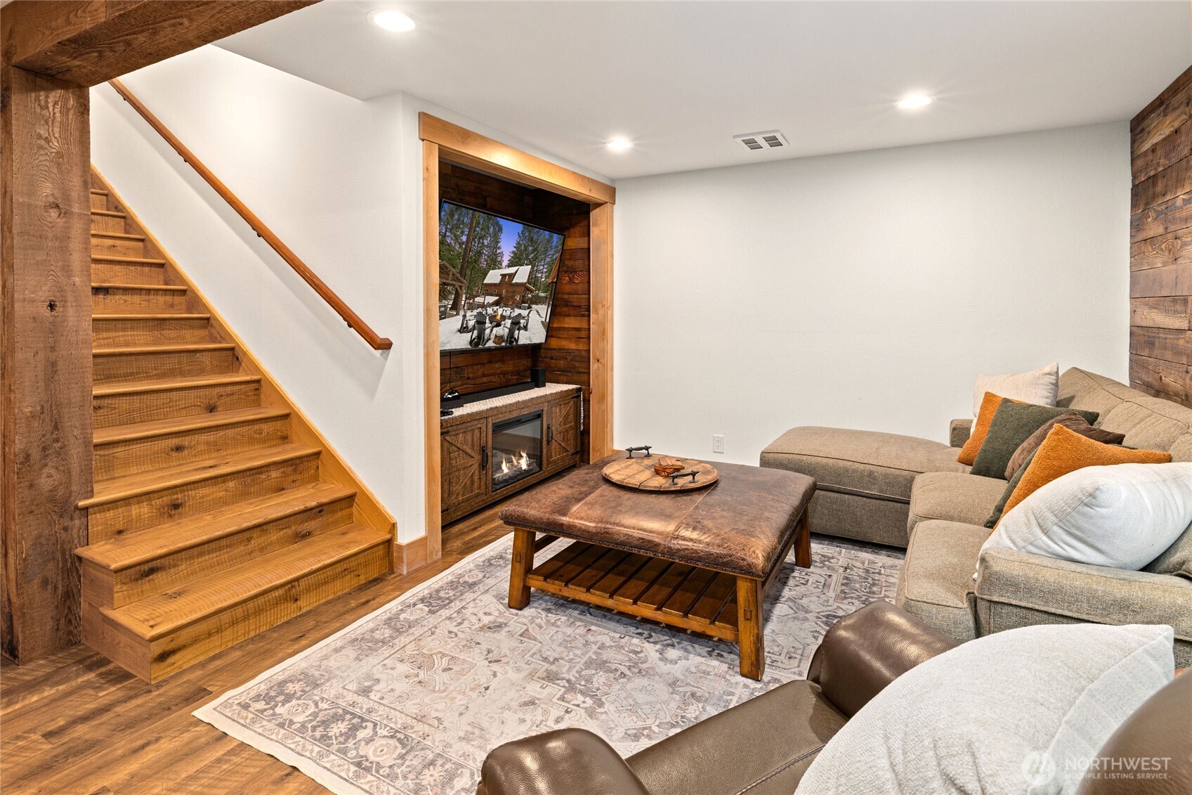 1511 Oakmont Drive Property Photo 22