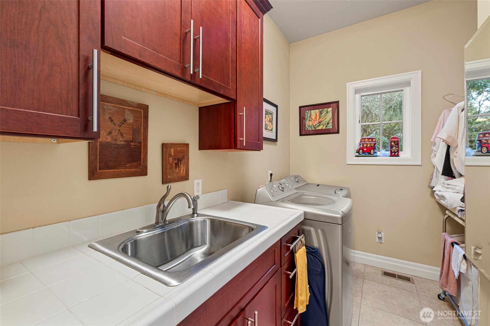 5464 Puffin Place Property Photo 23