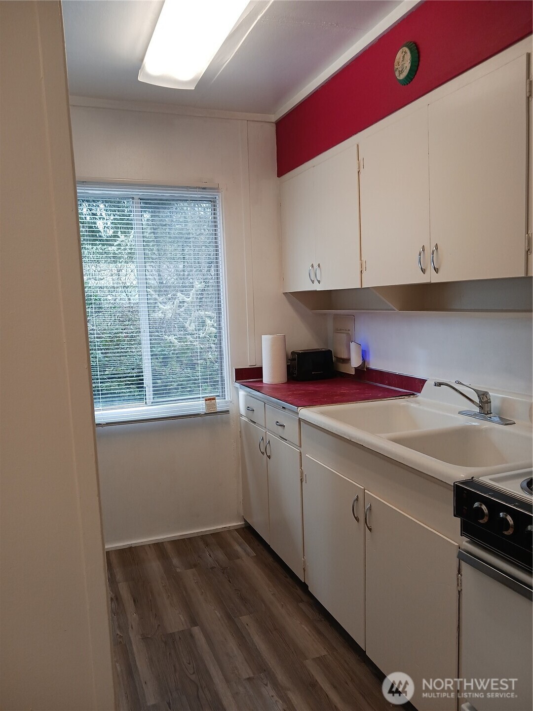 818 W Ocean Avenue Property Photo 14