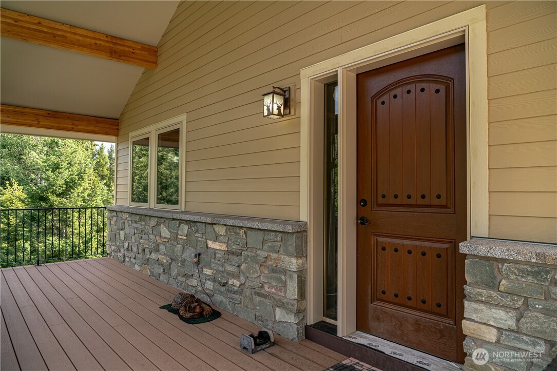 54 Spring Meadow Lane Property Photo 5