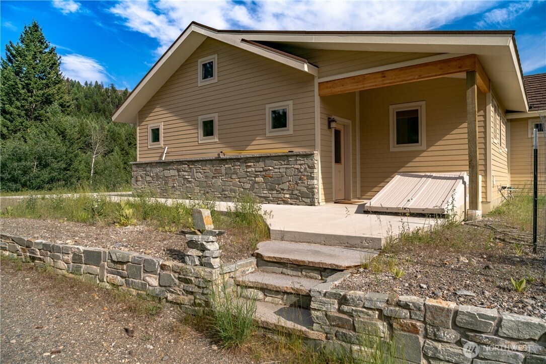 54 Spring Meadow Lane Property Photo 21
