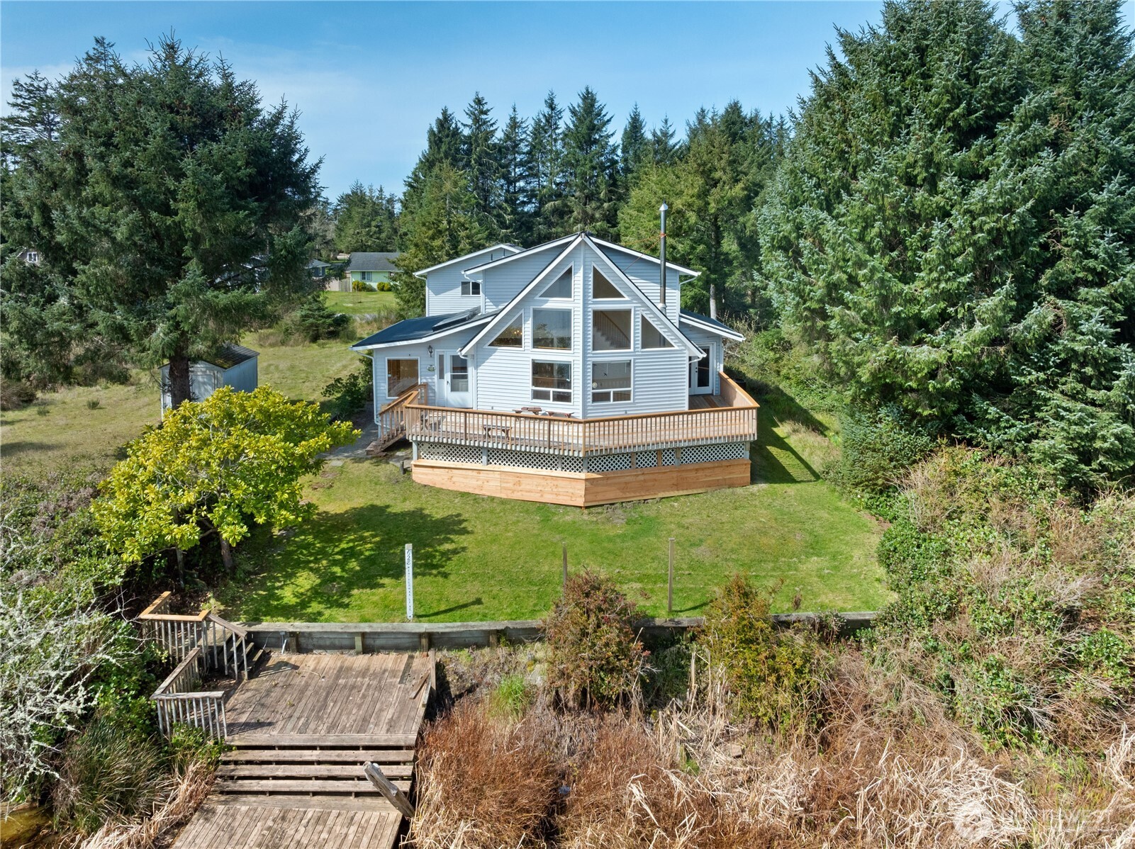 628 Weatherwax Loop Property Photo 1