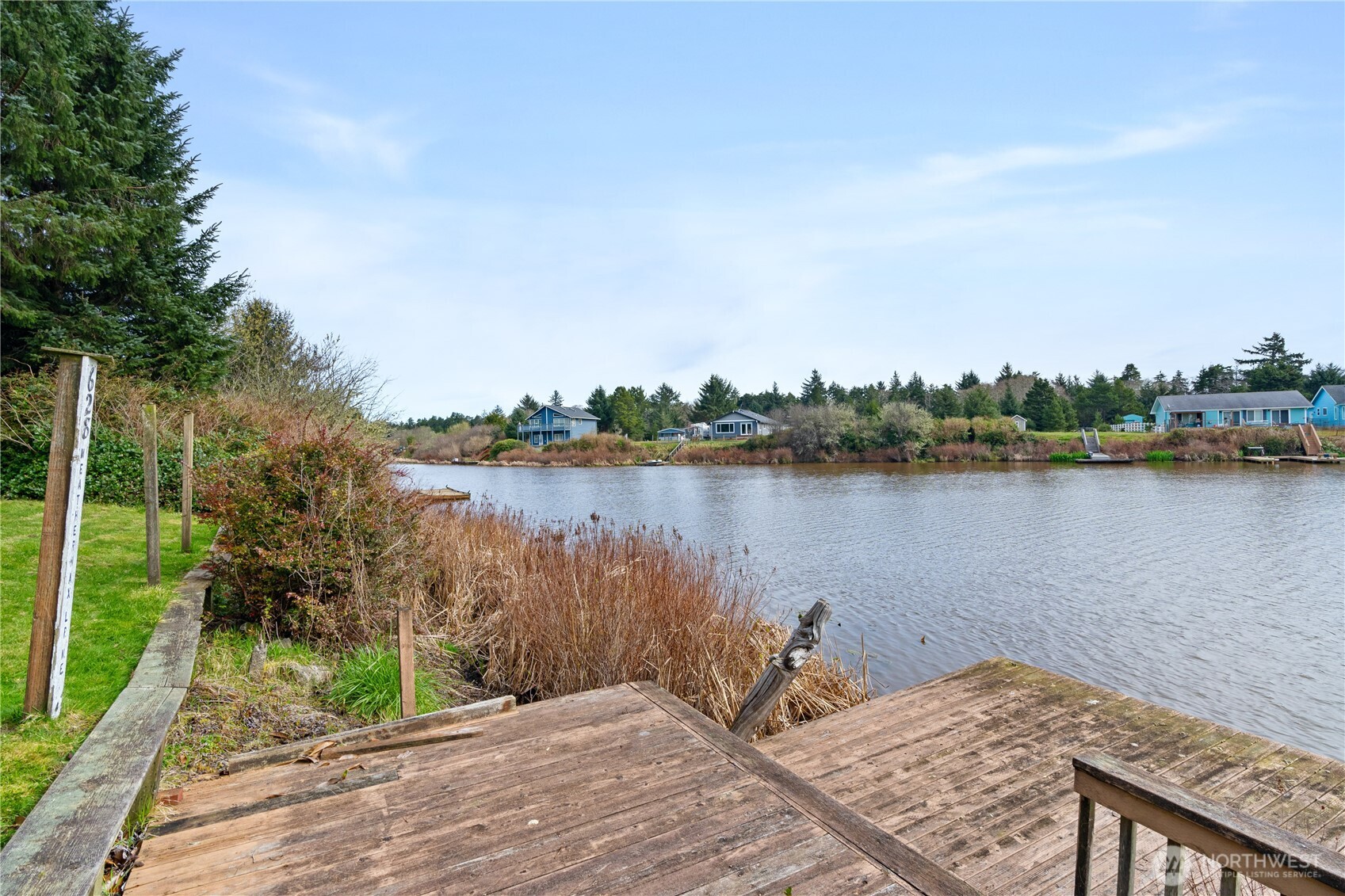 628 Weatherwax Loop Property Photo 33