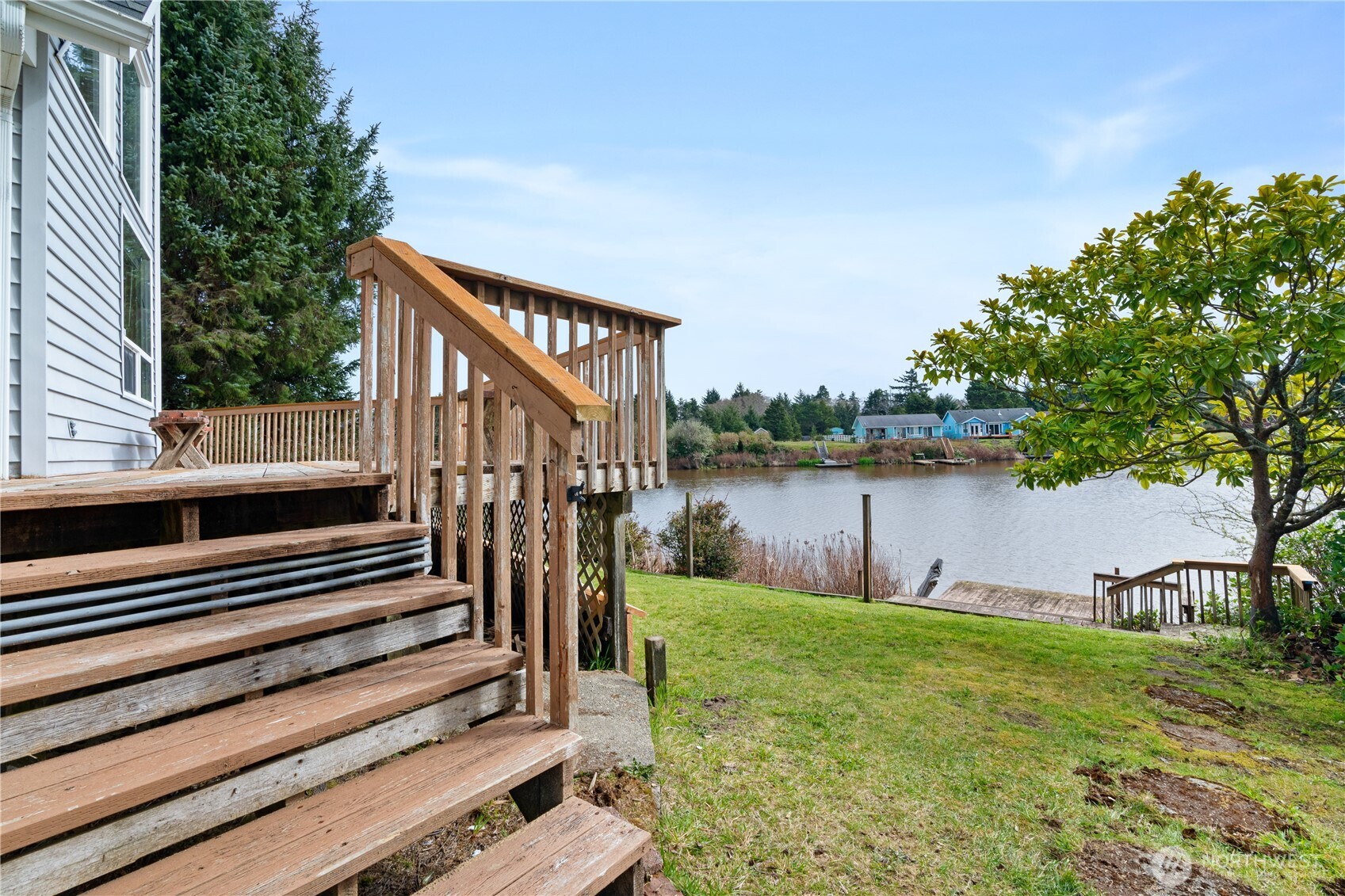 628 Weatherwax Loop Property Photo 34