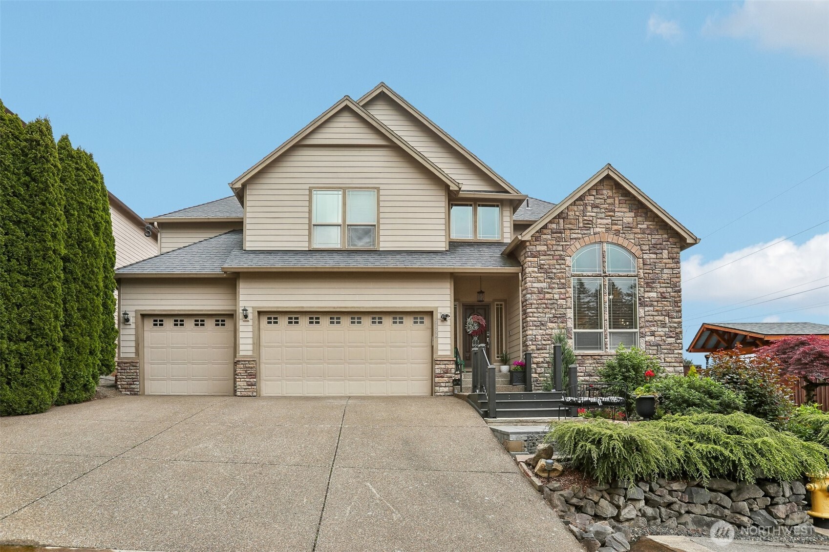 2506 33rd Court Property Photo 1