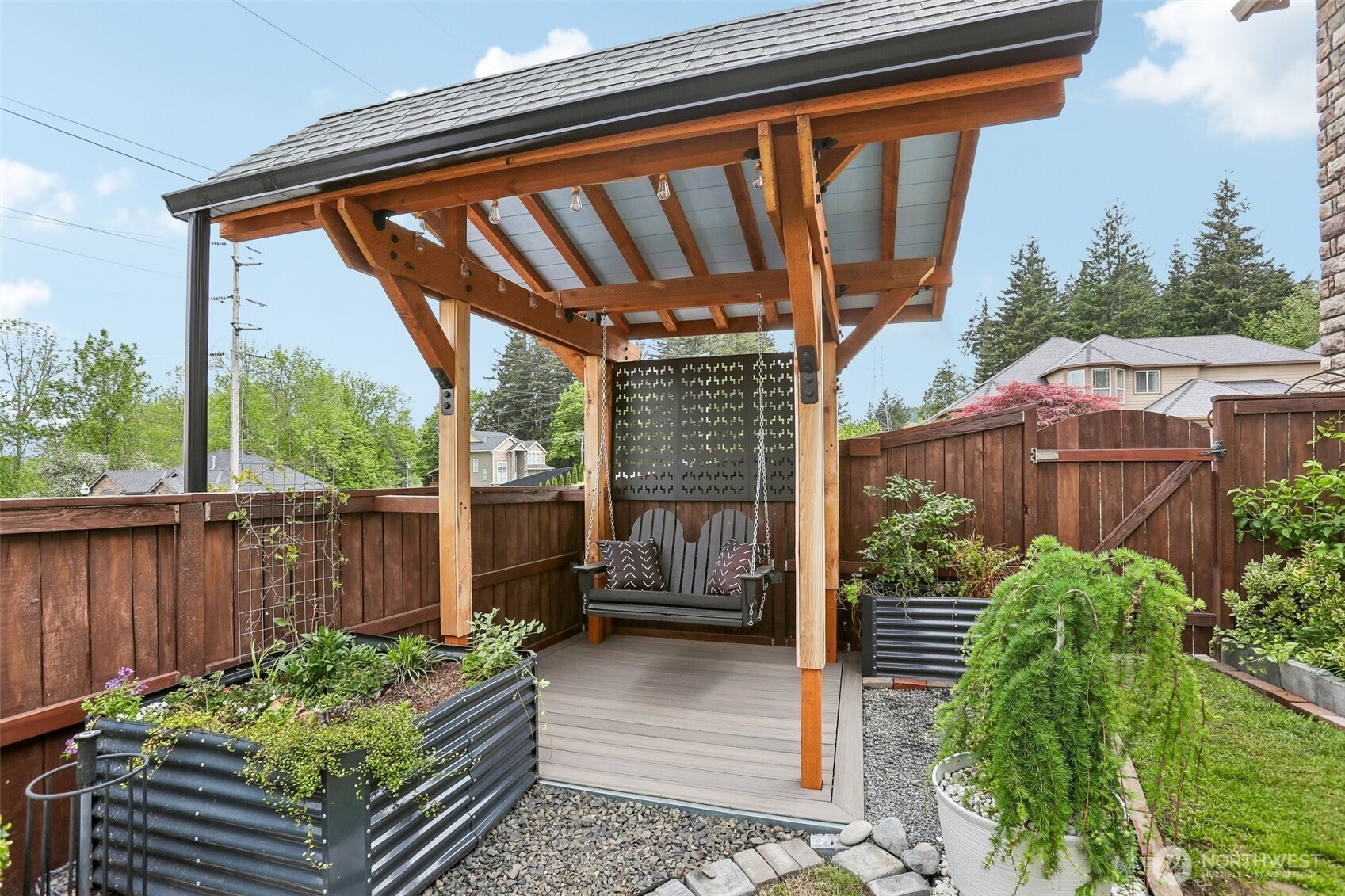 2506 33rd Court Property Photo 8
