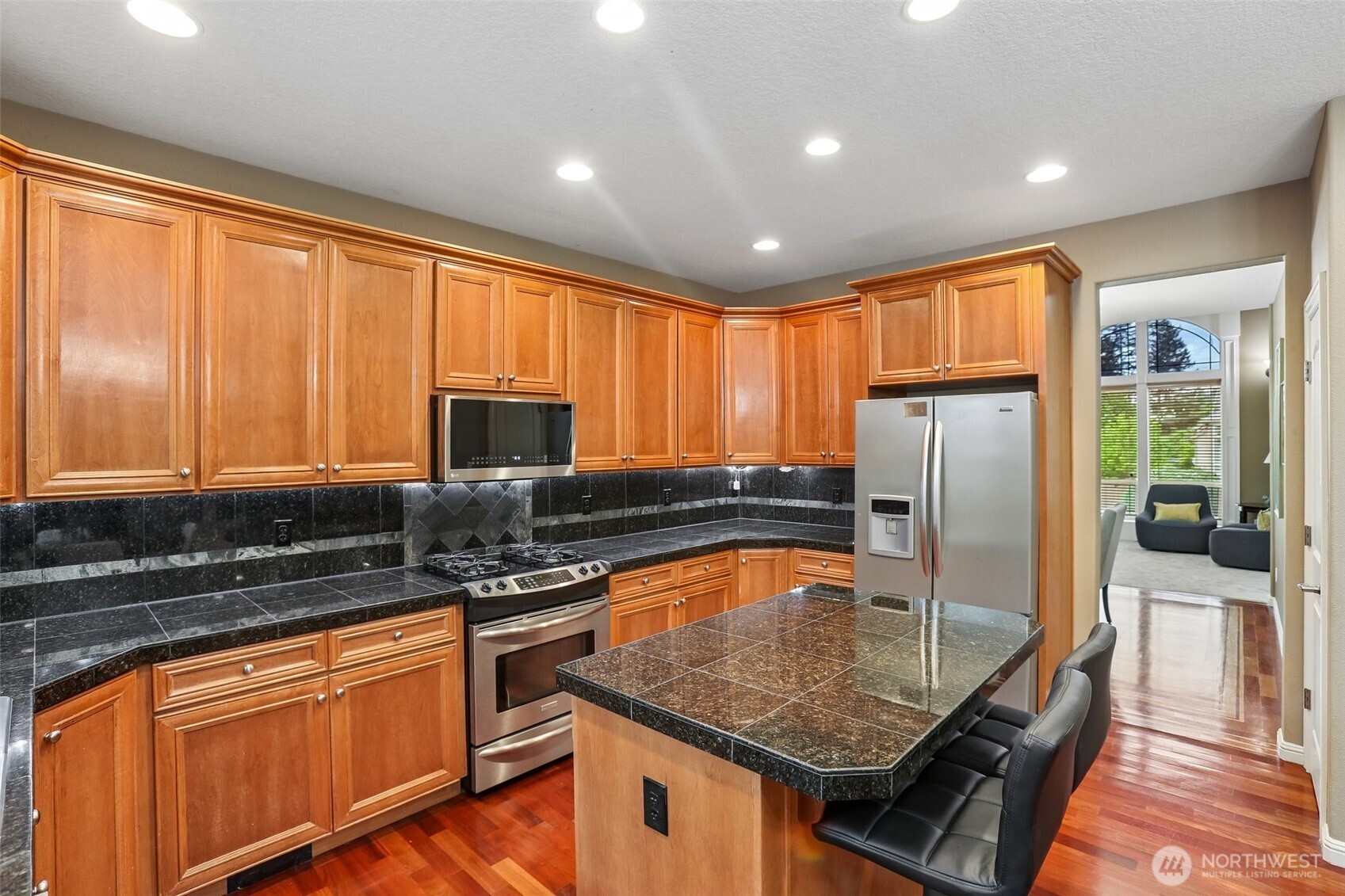 2506 33rd Court Property Photo 17