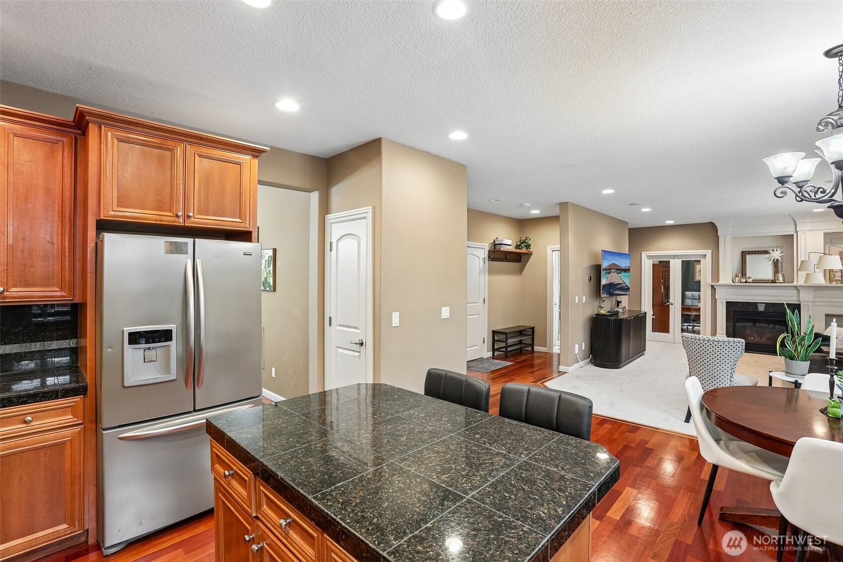 2506 33rd Court Property Photo 18