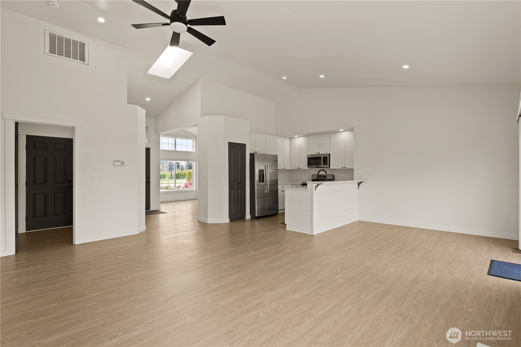 8401 152nd Avenue Property Photo 10