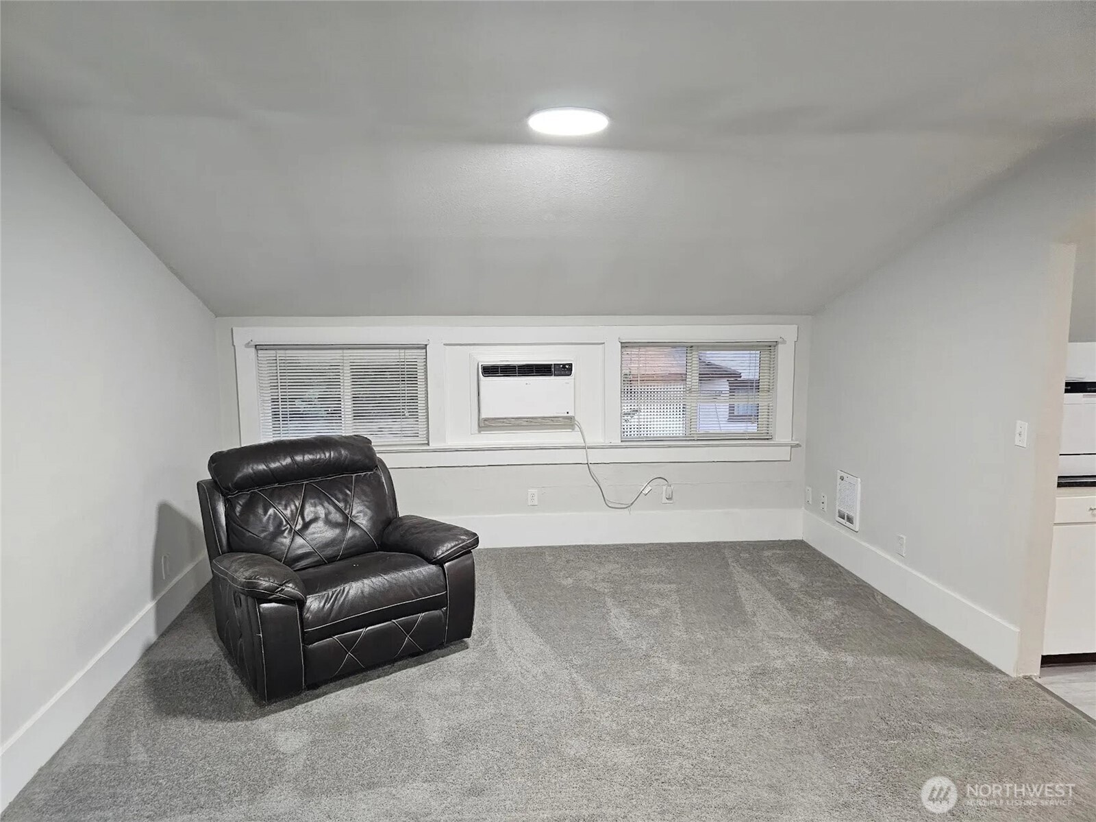 110 N Delaware Avenue A/b Property Photo 25