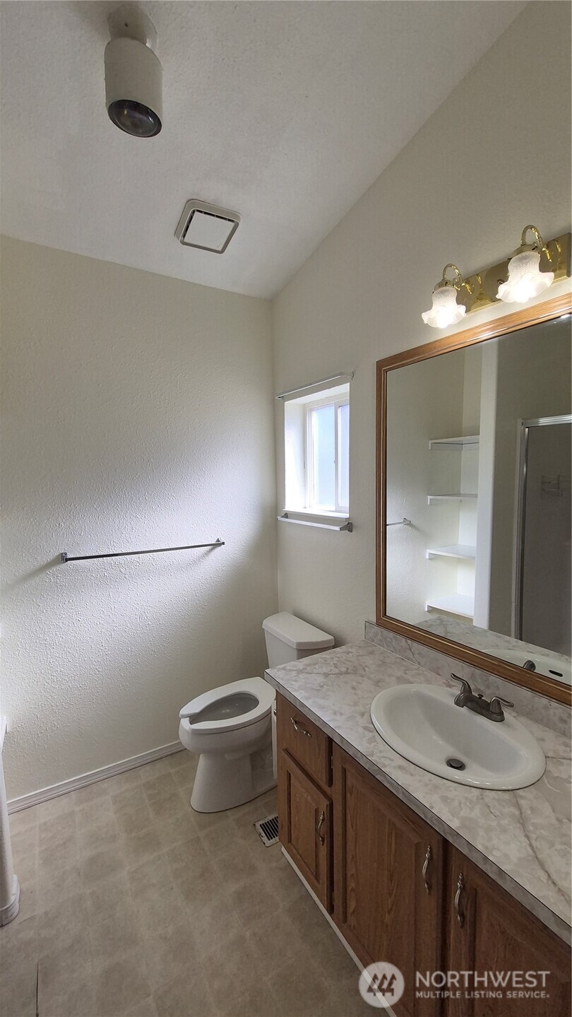 1918 Harrison Avenue 34 Property Photo 12