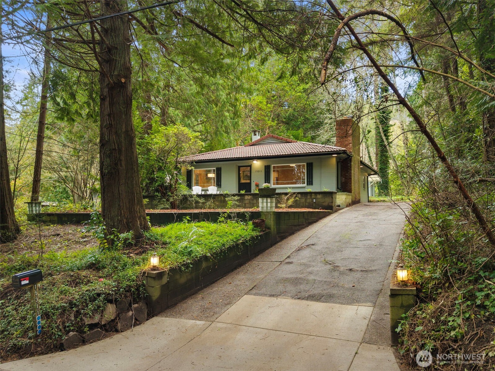 15311 Sandy Hook Road Property Photo 1