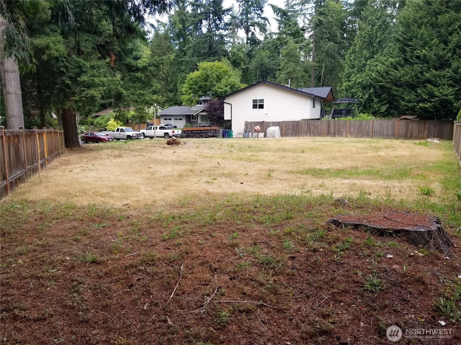 13849 71st Place Property Photo 2