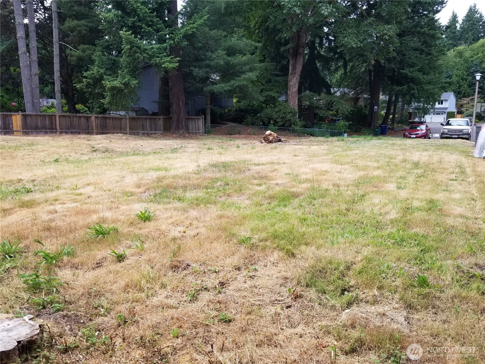 13849 71st Place Property Photo 3