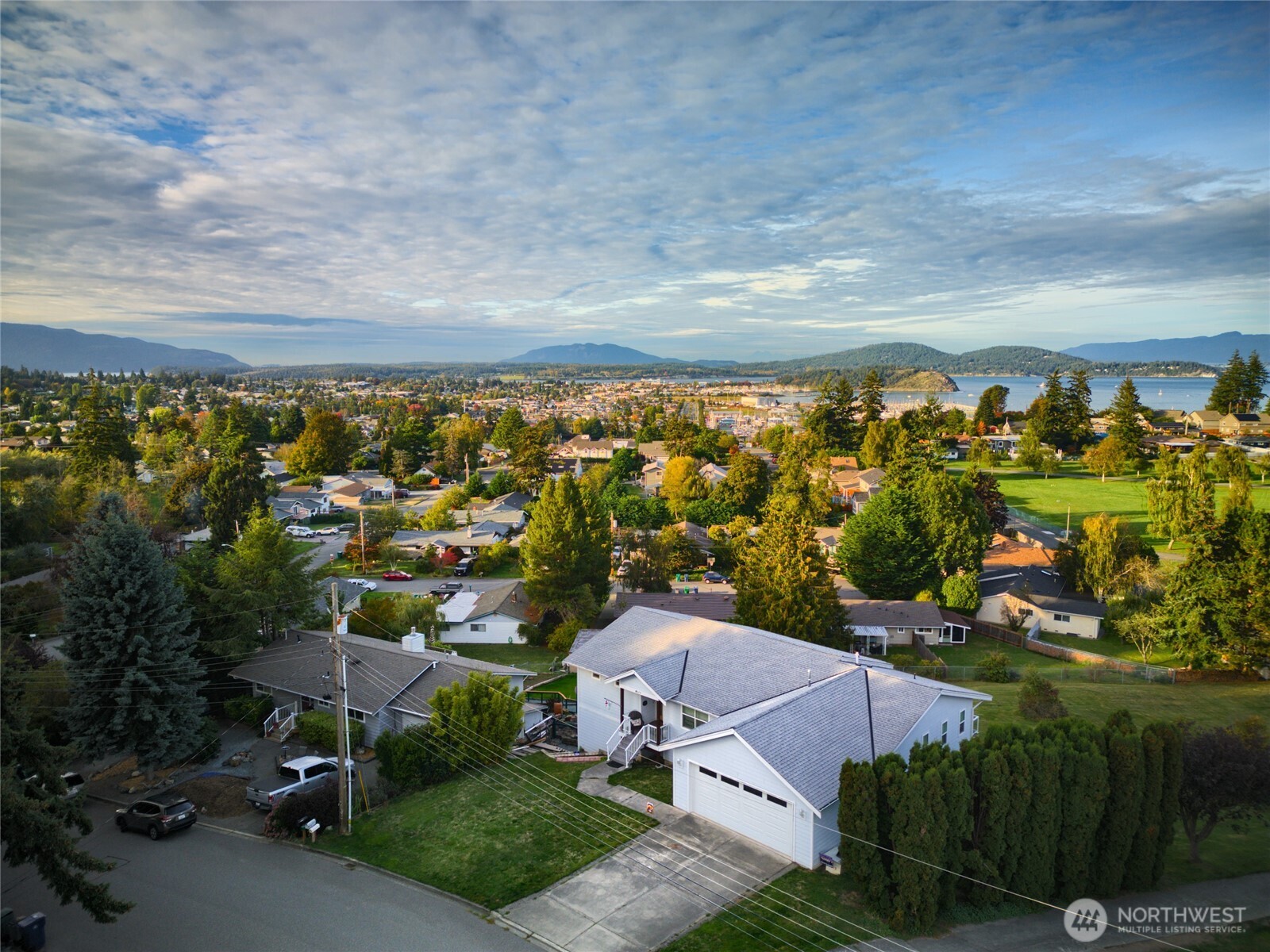 4111 R Avenue Property Photo 6