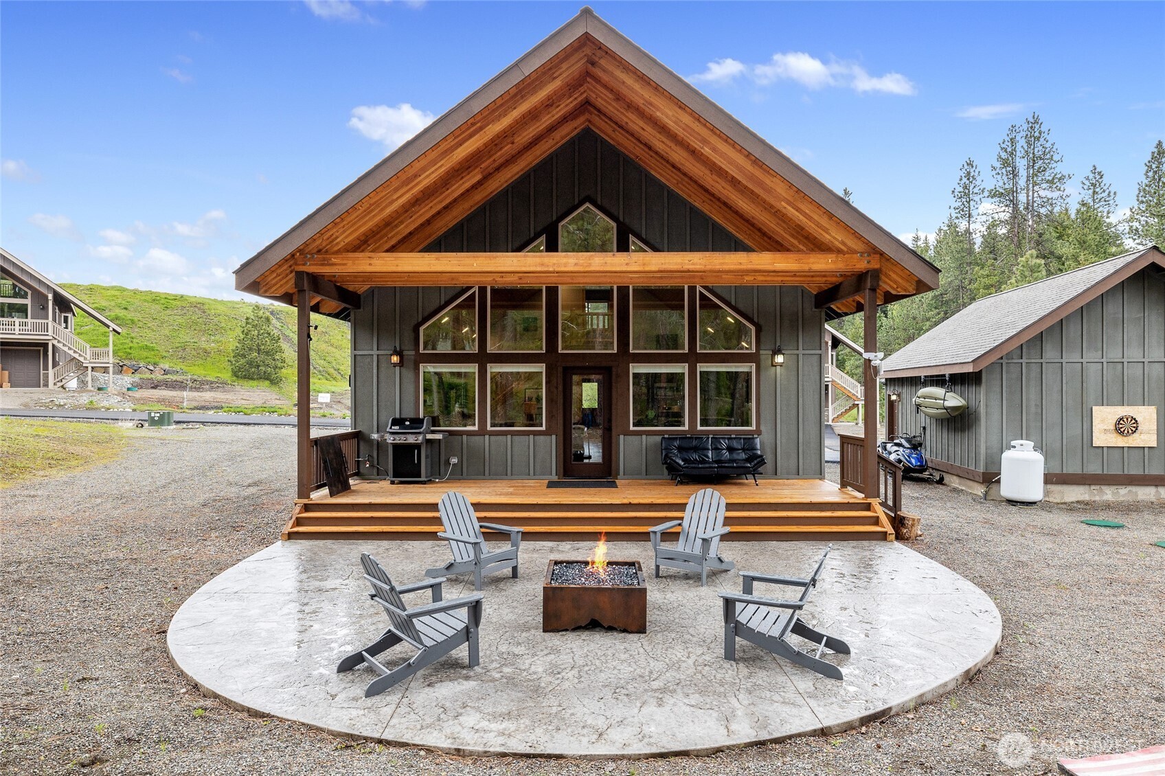 330 Rockberry Loop Property Photo 1