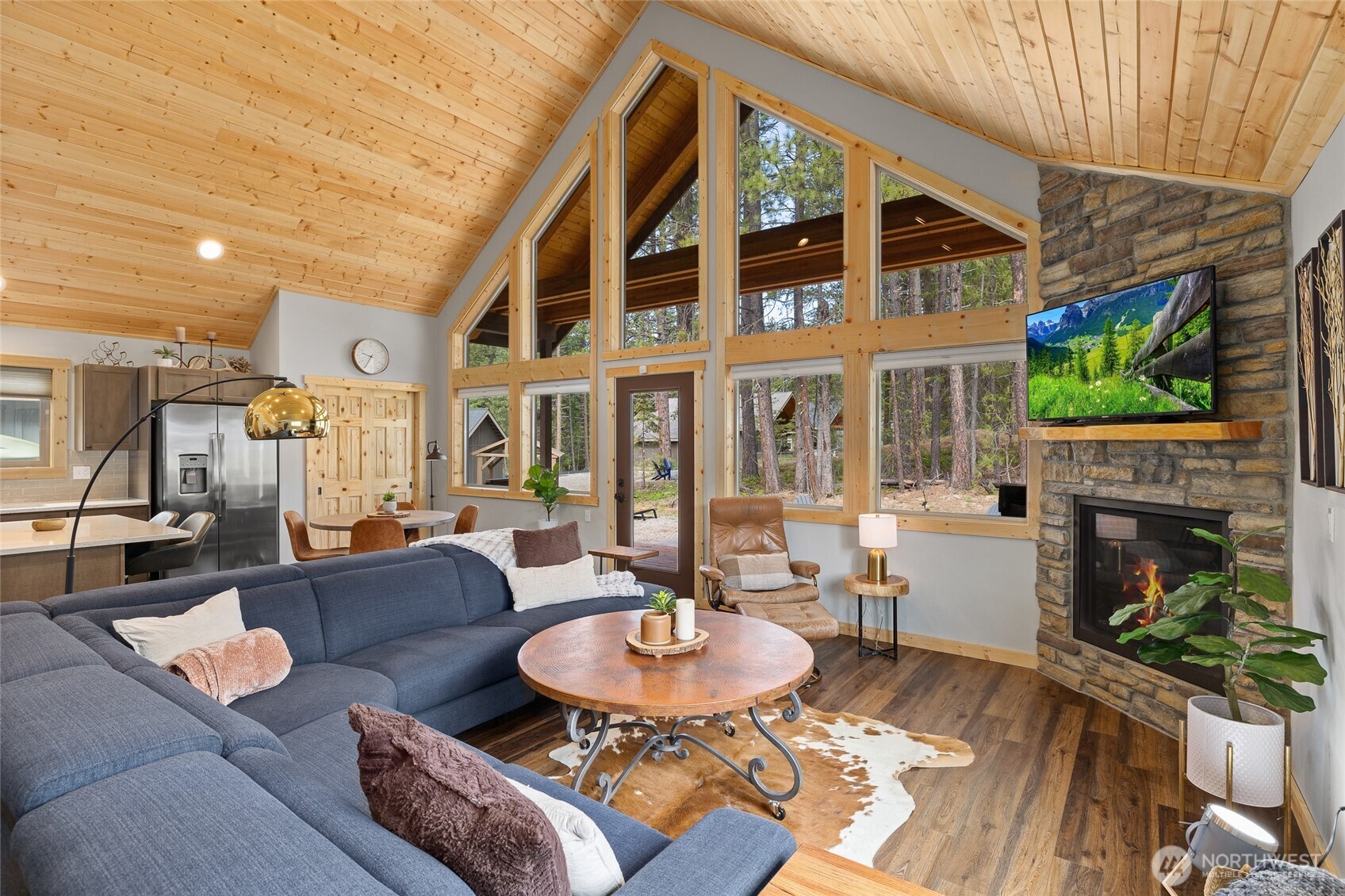 330 Rockberry Loop Property Photo 4