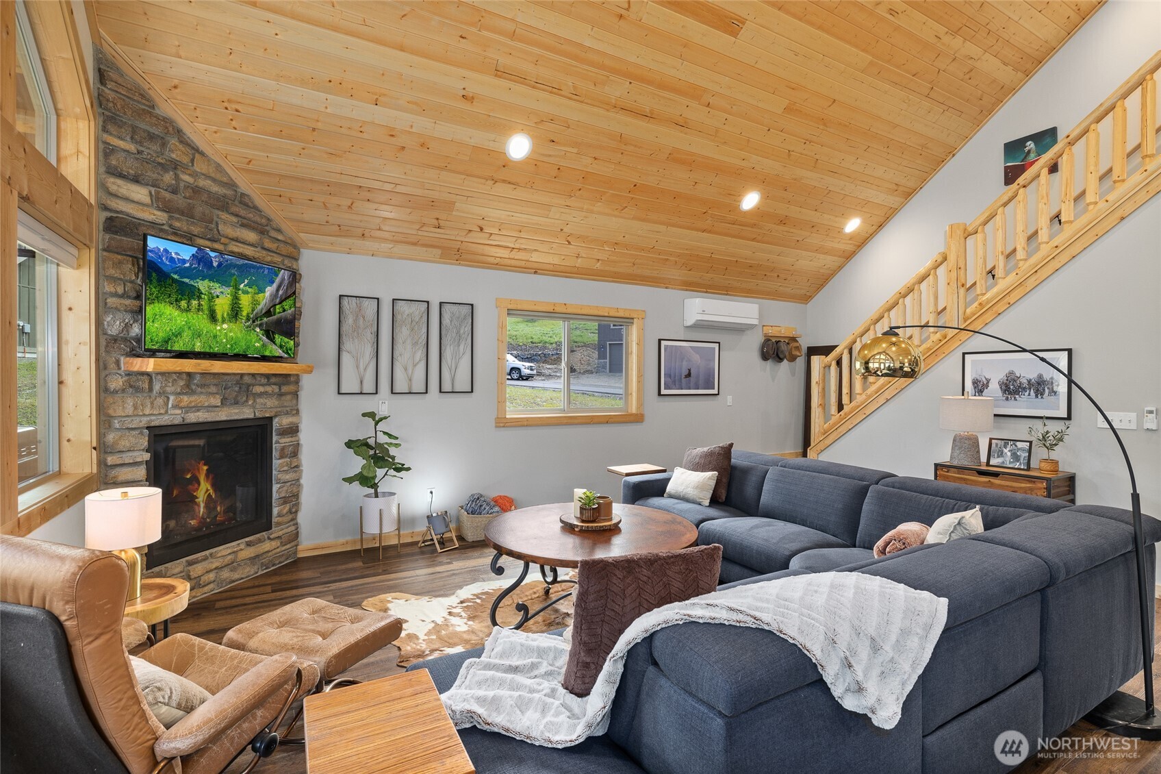 330 Rockberry Loop Property Photo 6