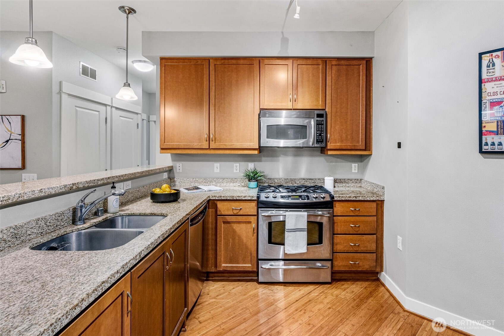 15700 116th Avenue 102-a Property Photo 11