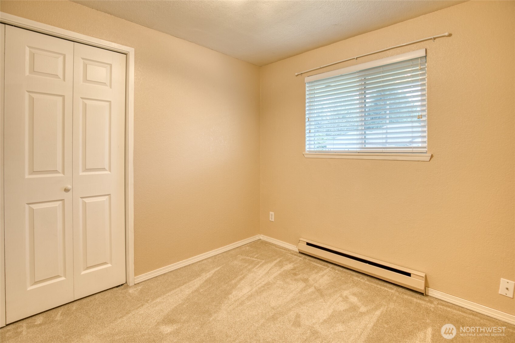 1120 N Fairfield Street Property Photo 30