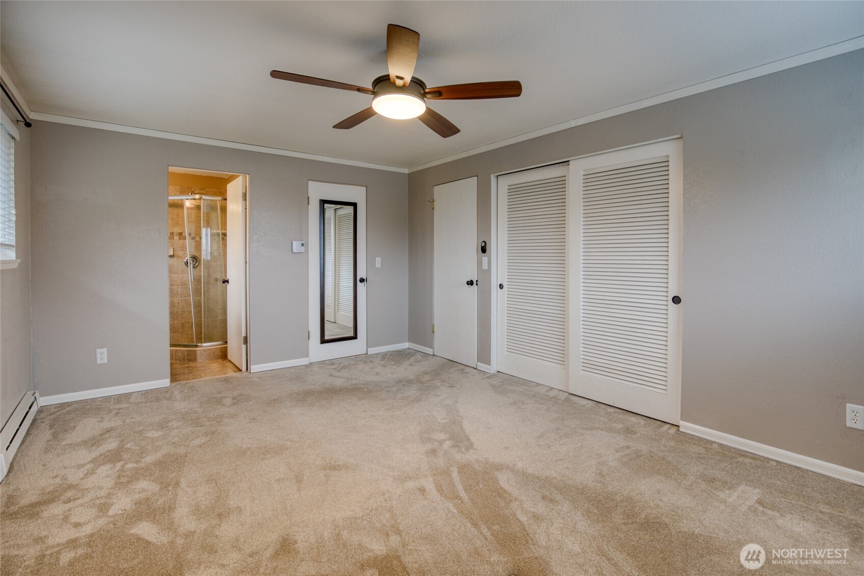 1120 N Fairfield Street Property Photo 33