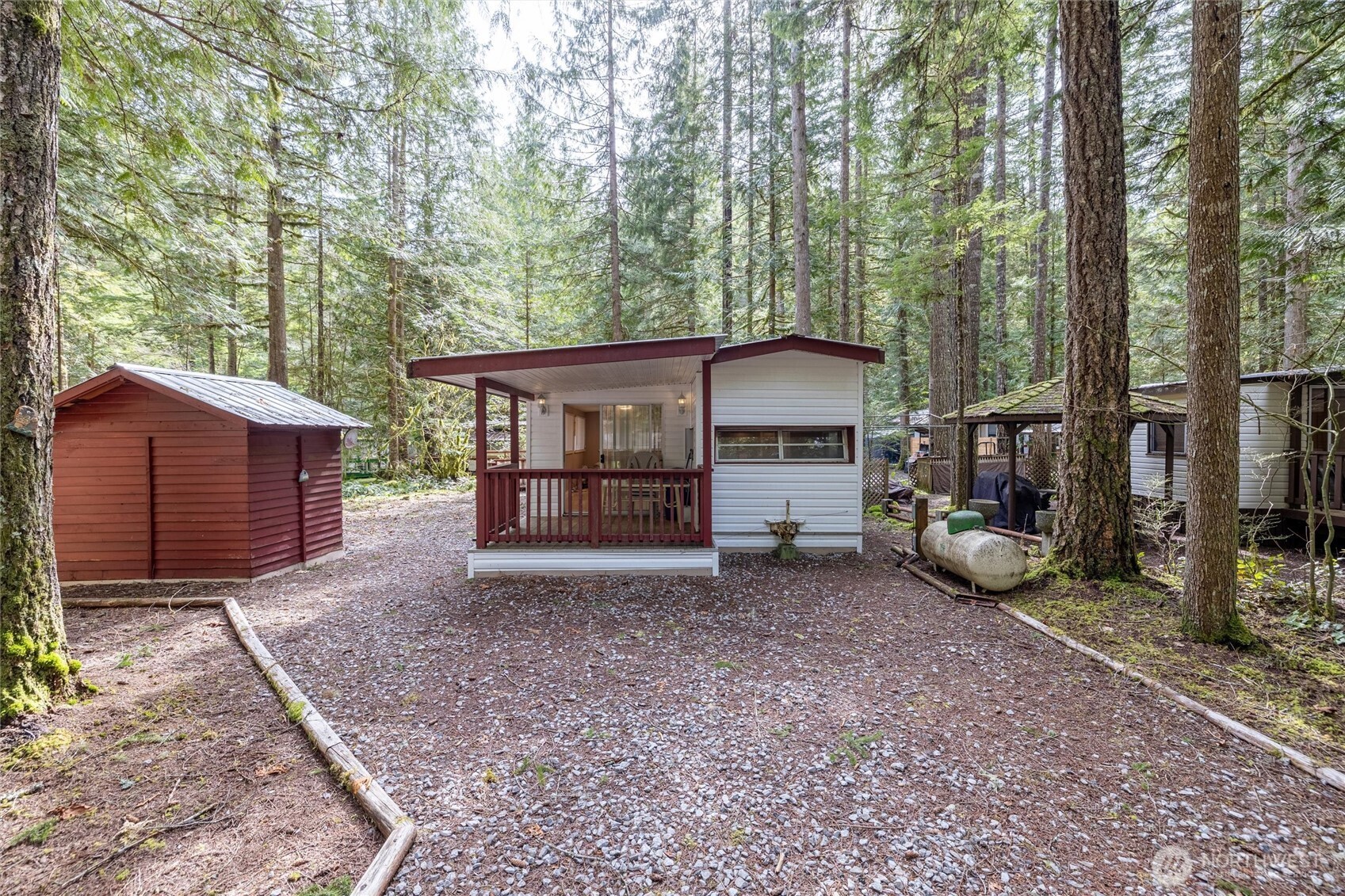 98 3 Sunset Circle Property Photo 2