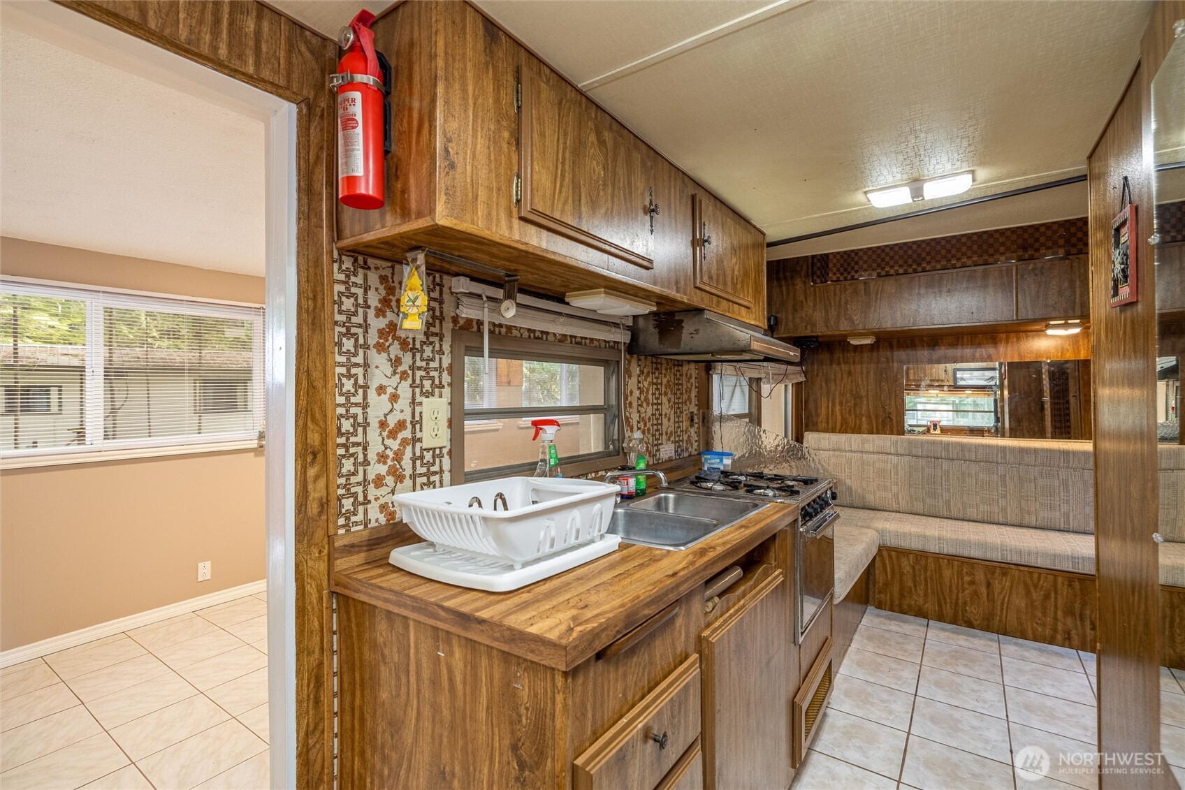 98 3 Sunset Circle Property Photo 7