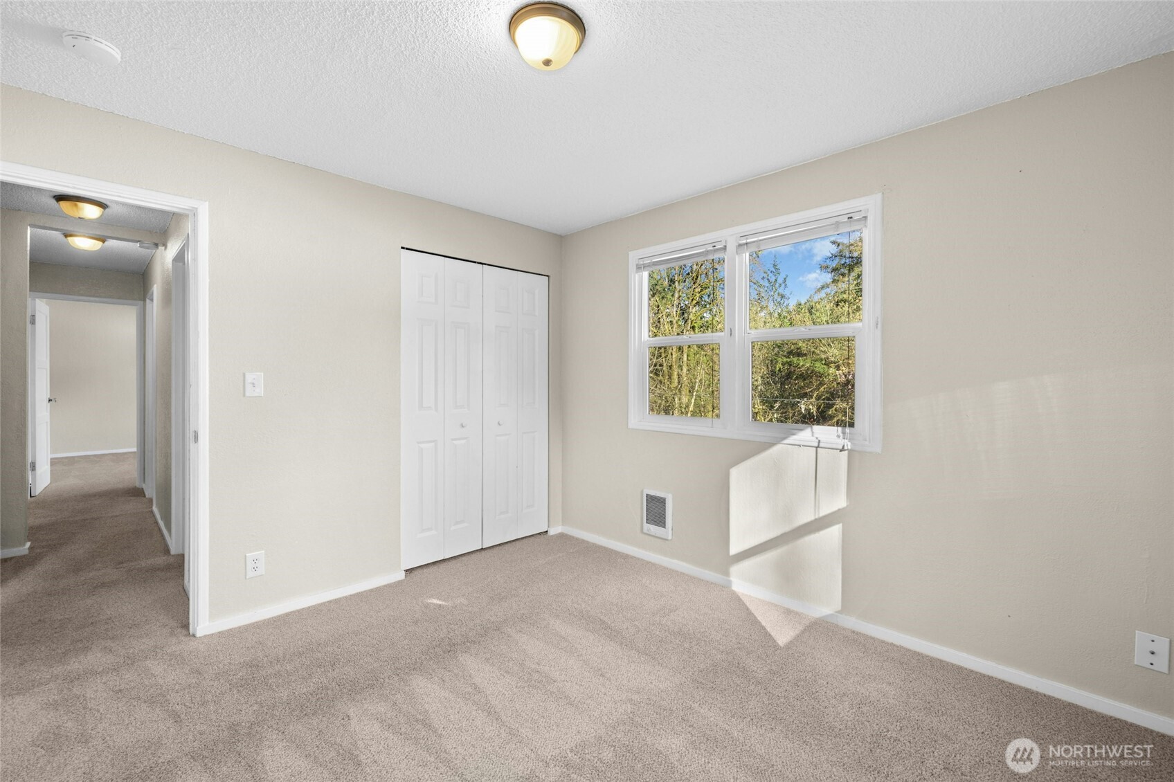 5726 5728 Tracyton Boulevard Property Photo 14