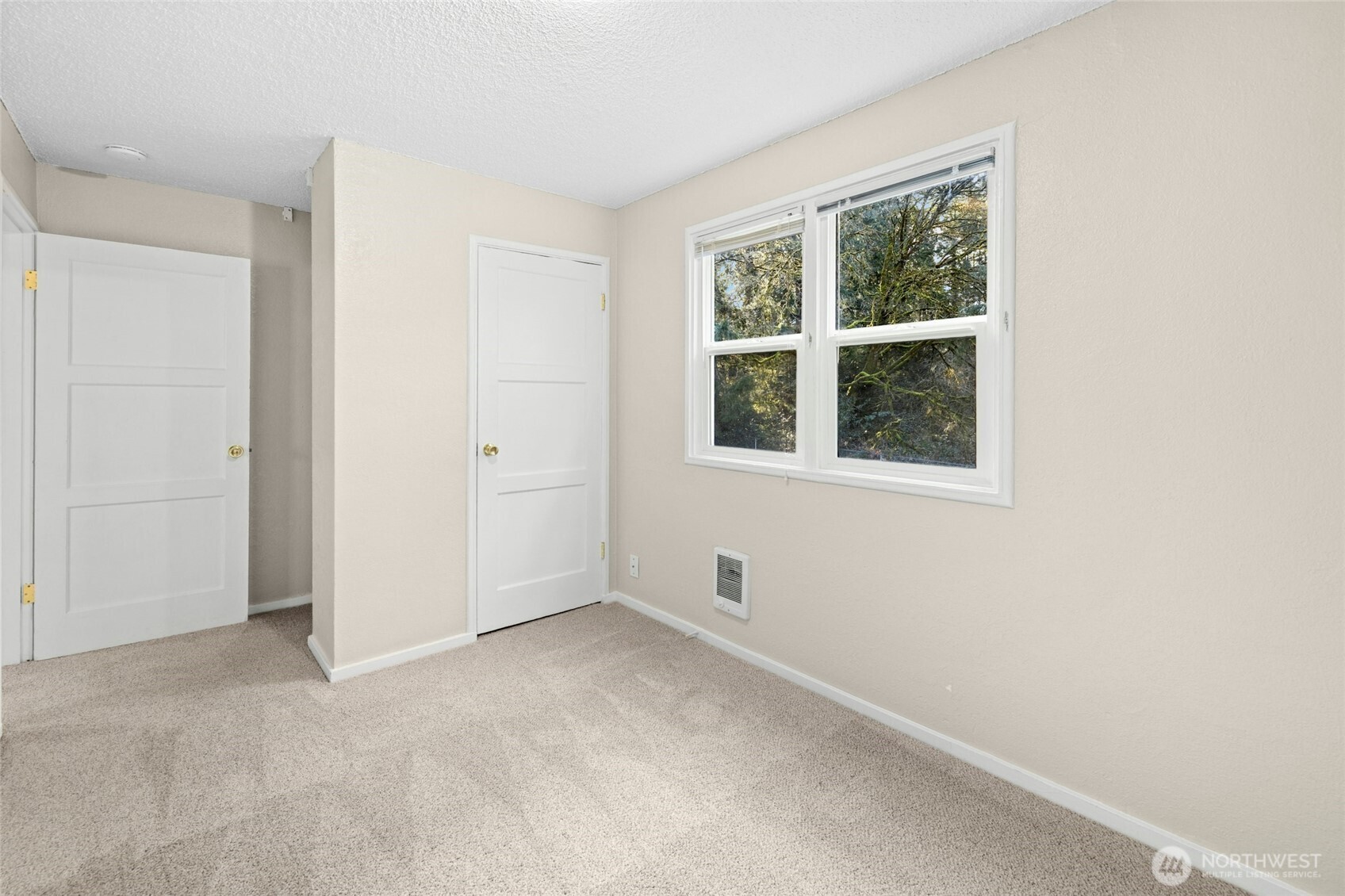 5726 5728 Tracyton Boulevard Property Photo 15