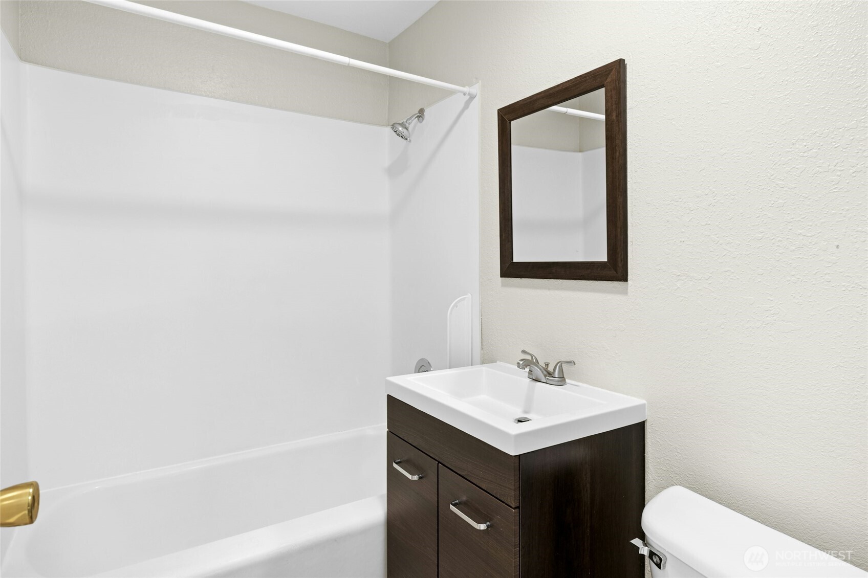 5726 5728 Tracyton Boulevard Property Photo 17