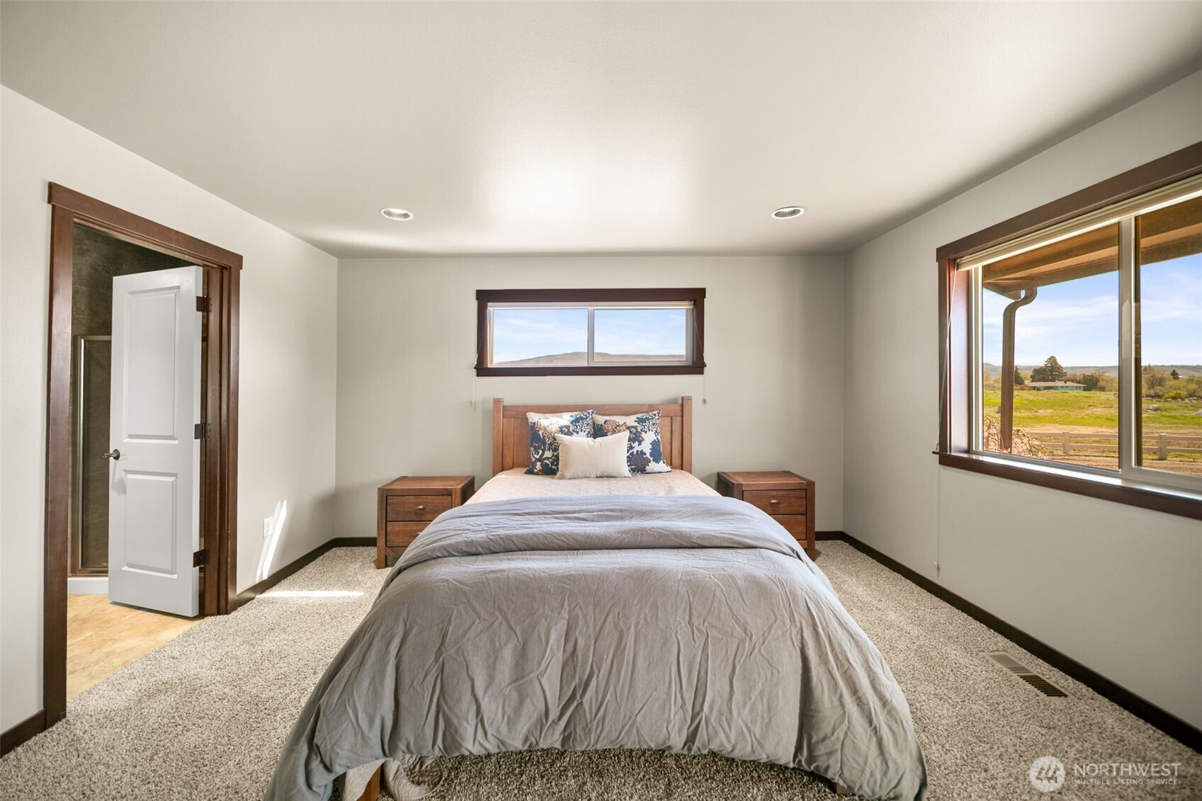 229 Sun Valley Drive Property Photo 17