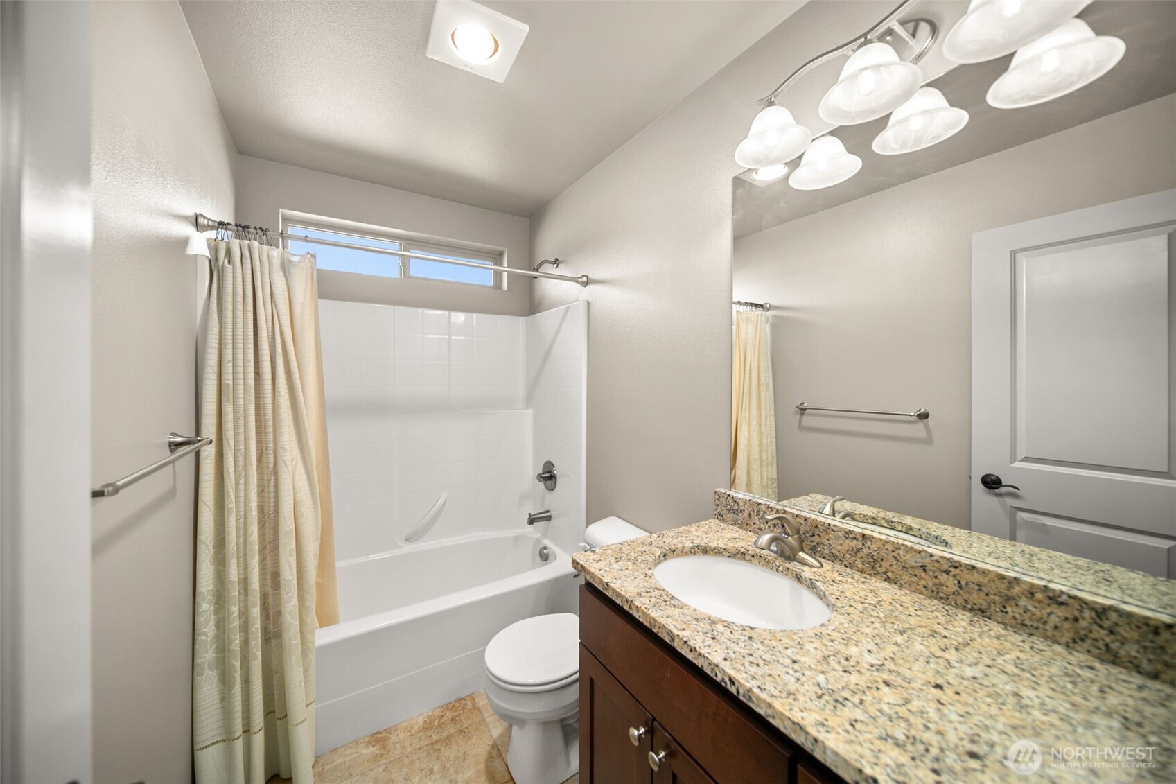 229 Sun Valley Drive Property Photo 26