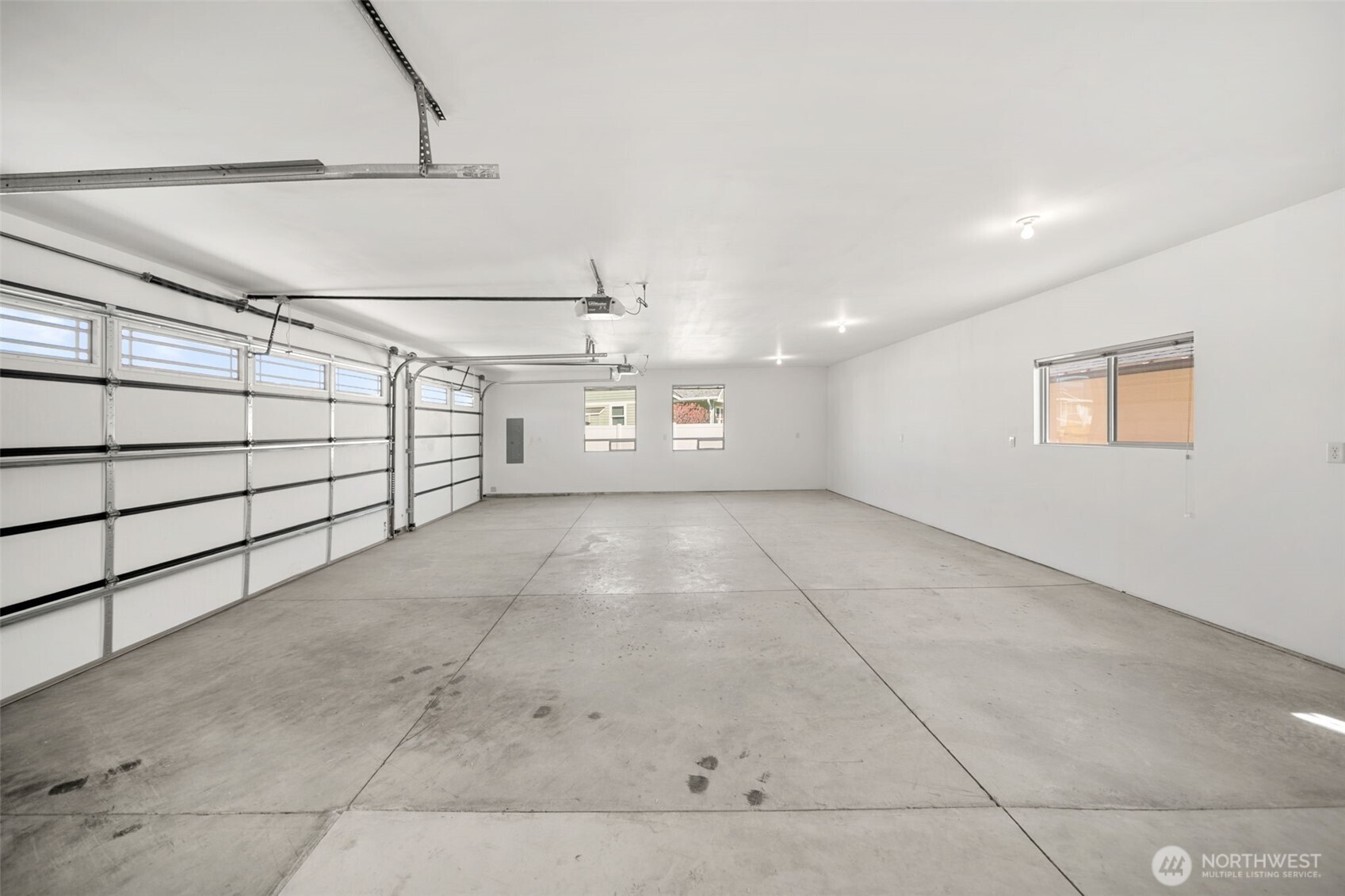 229 Sun Valley Drive Property Photo 31