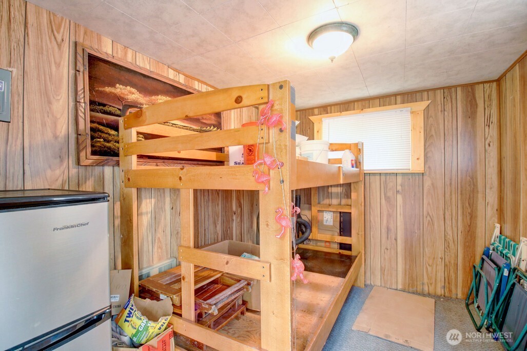 61 Christmas Tree Circle Property Photo 7