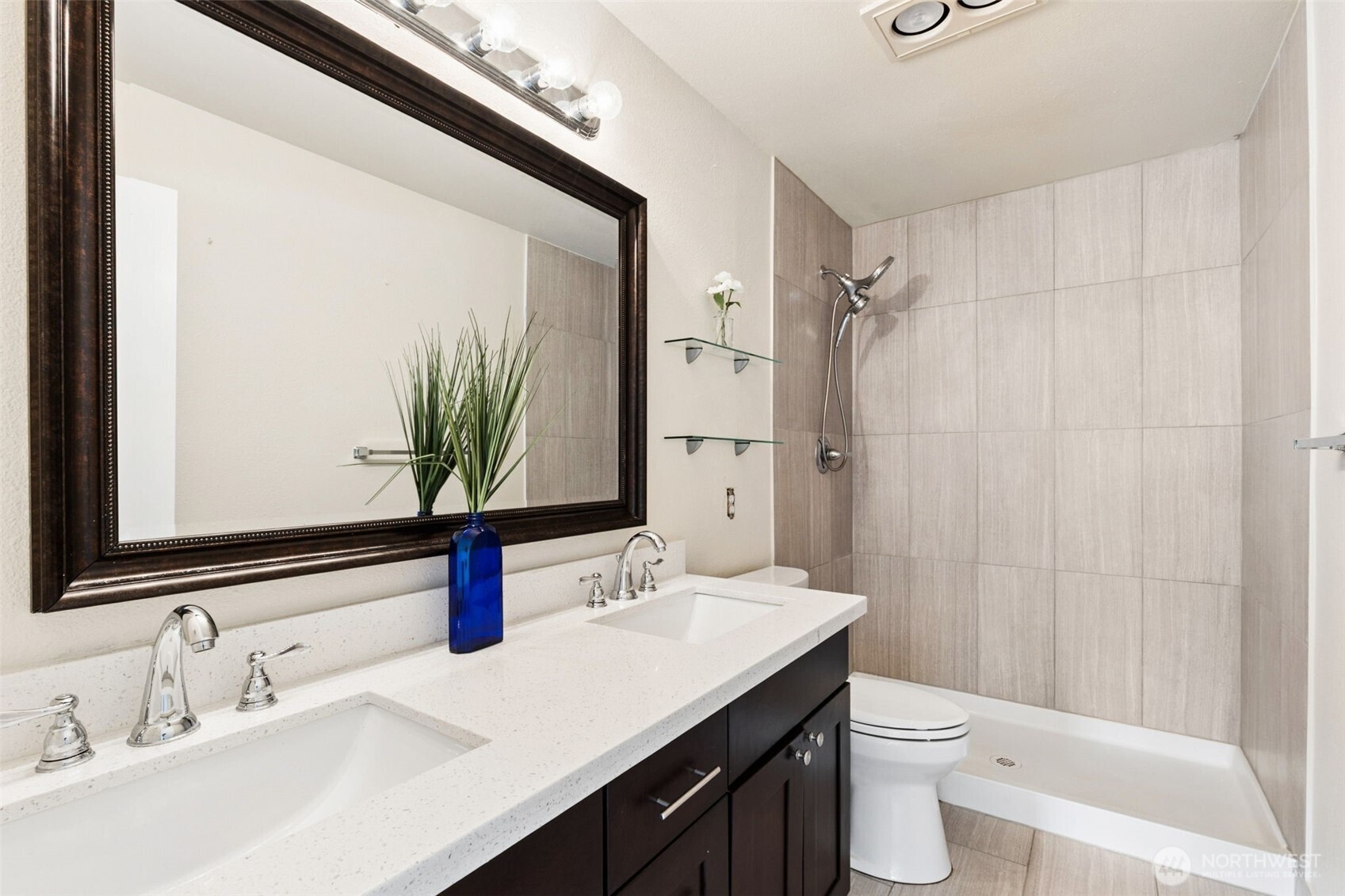 214 10th Avenue Property Photo 15