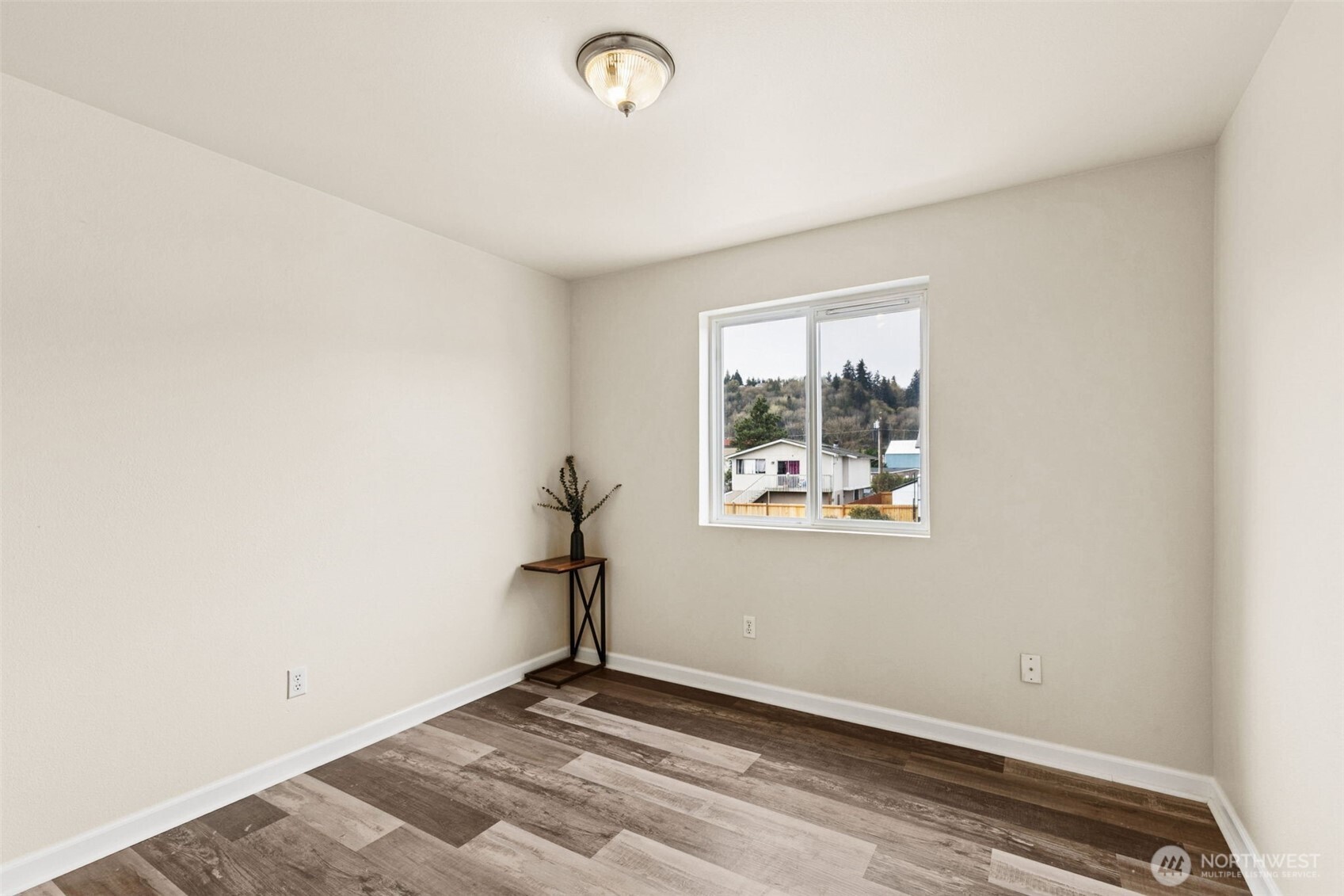 214 10th Avenue Property Photo 17