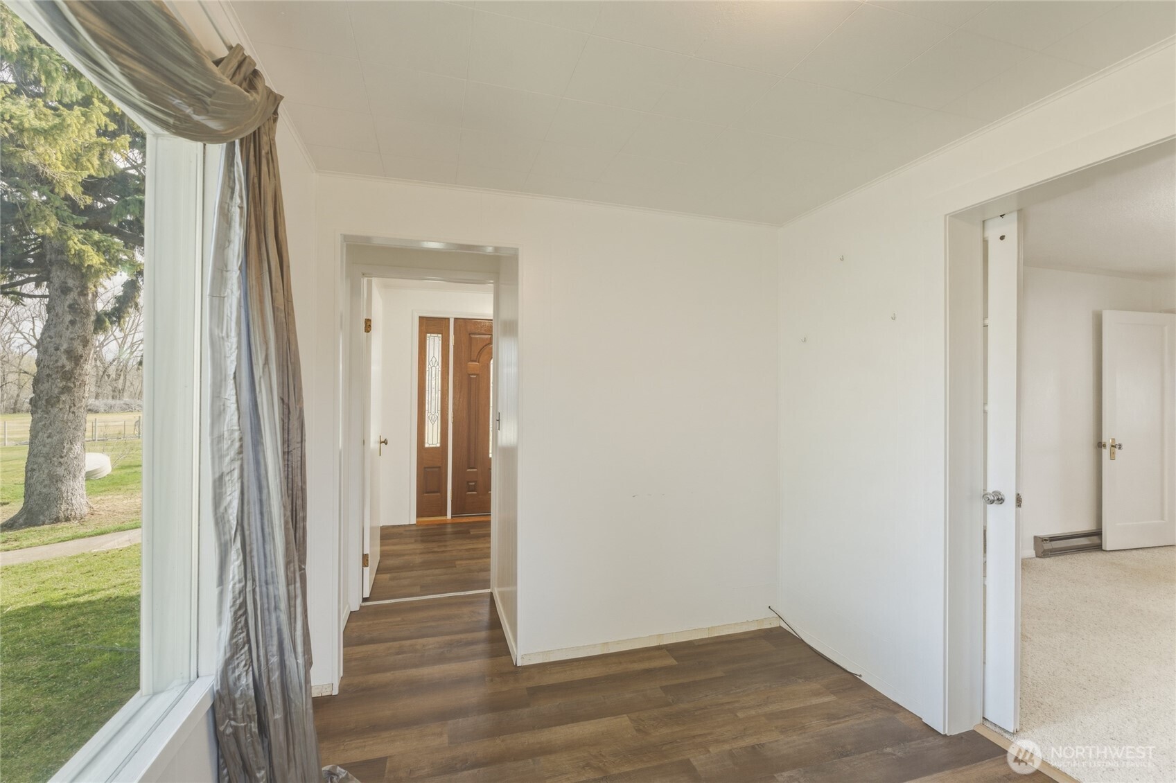 5 Alaska Street Property Photo 14
