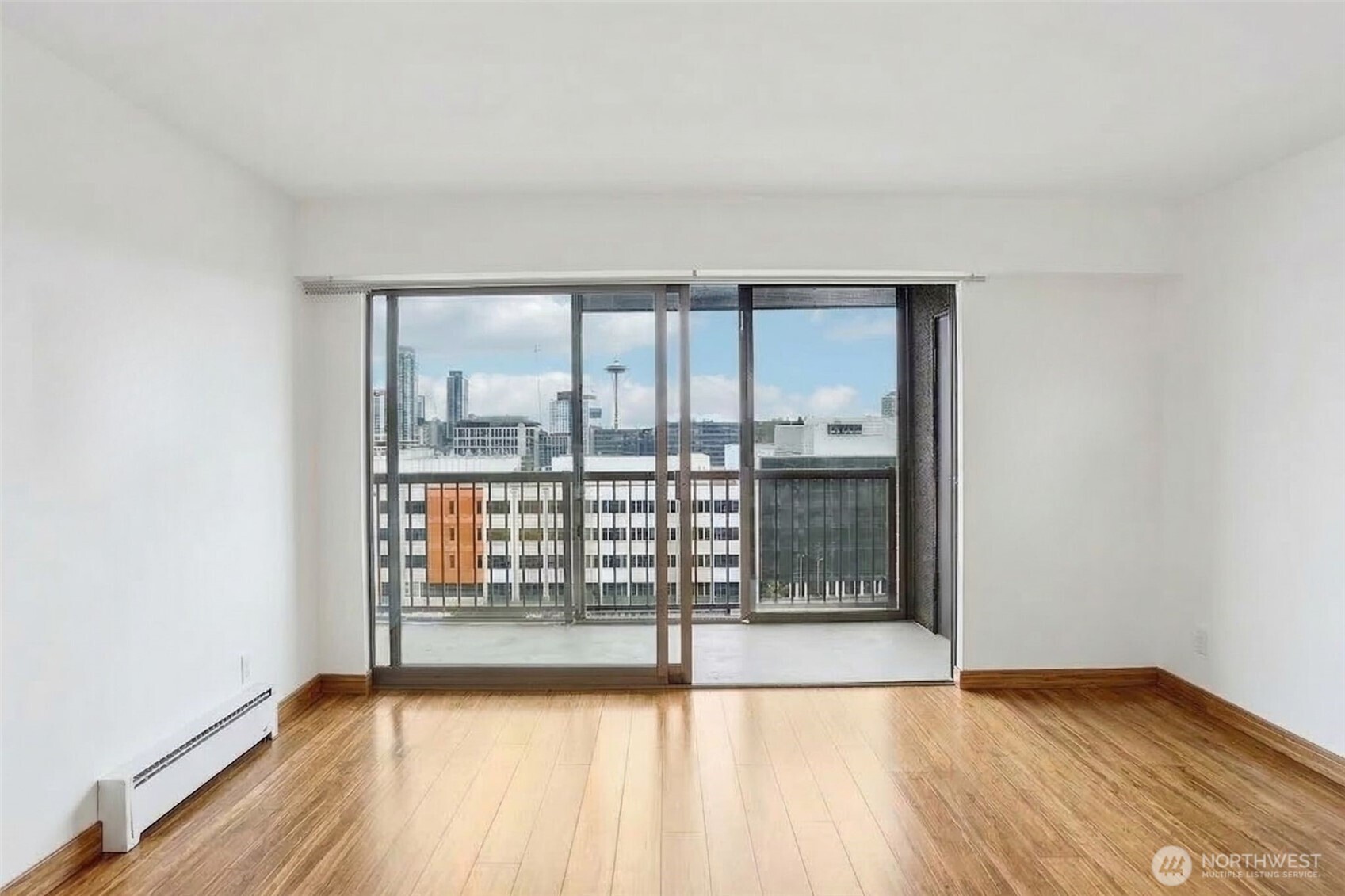 320 Melrose Avenue 403 Property Photo 11