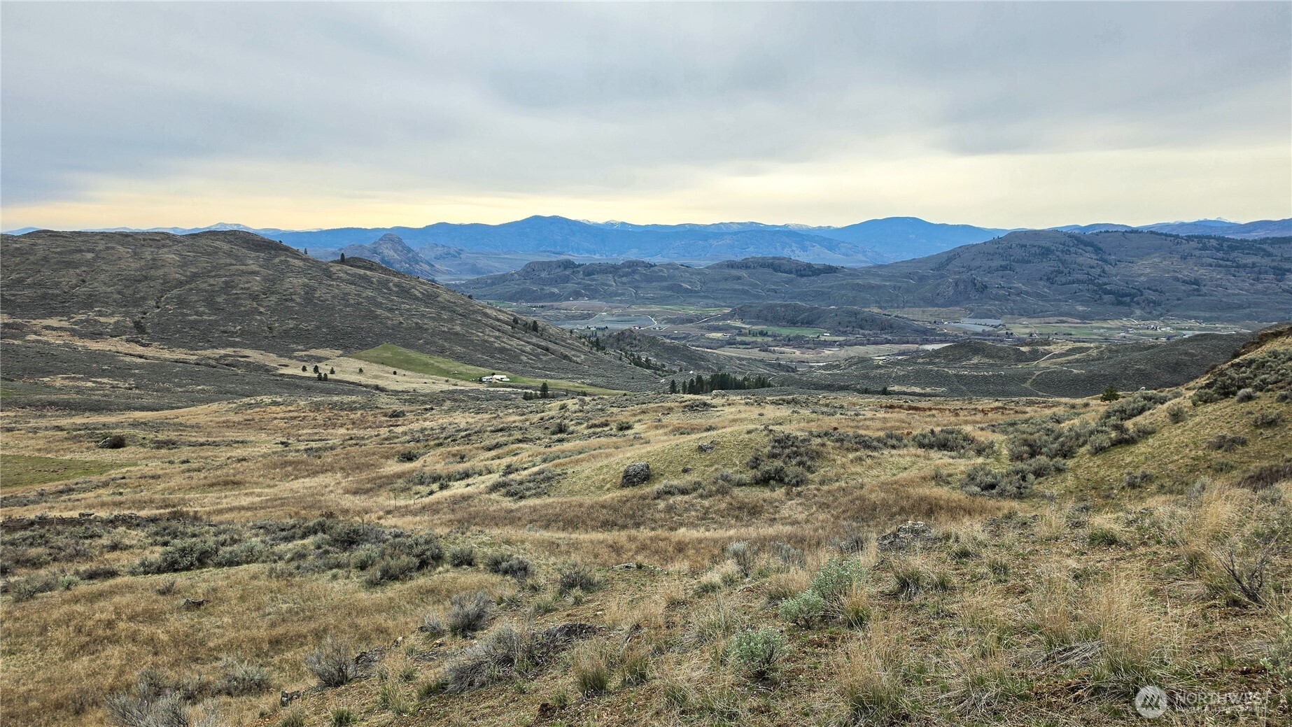 174 Round Up Road Property Photo 8