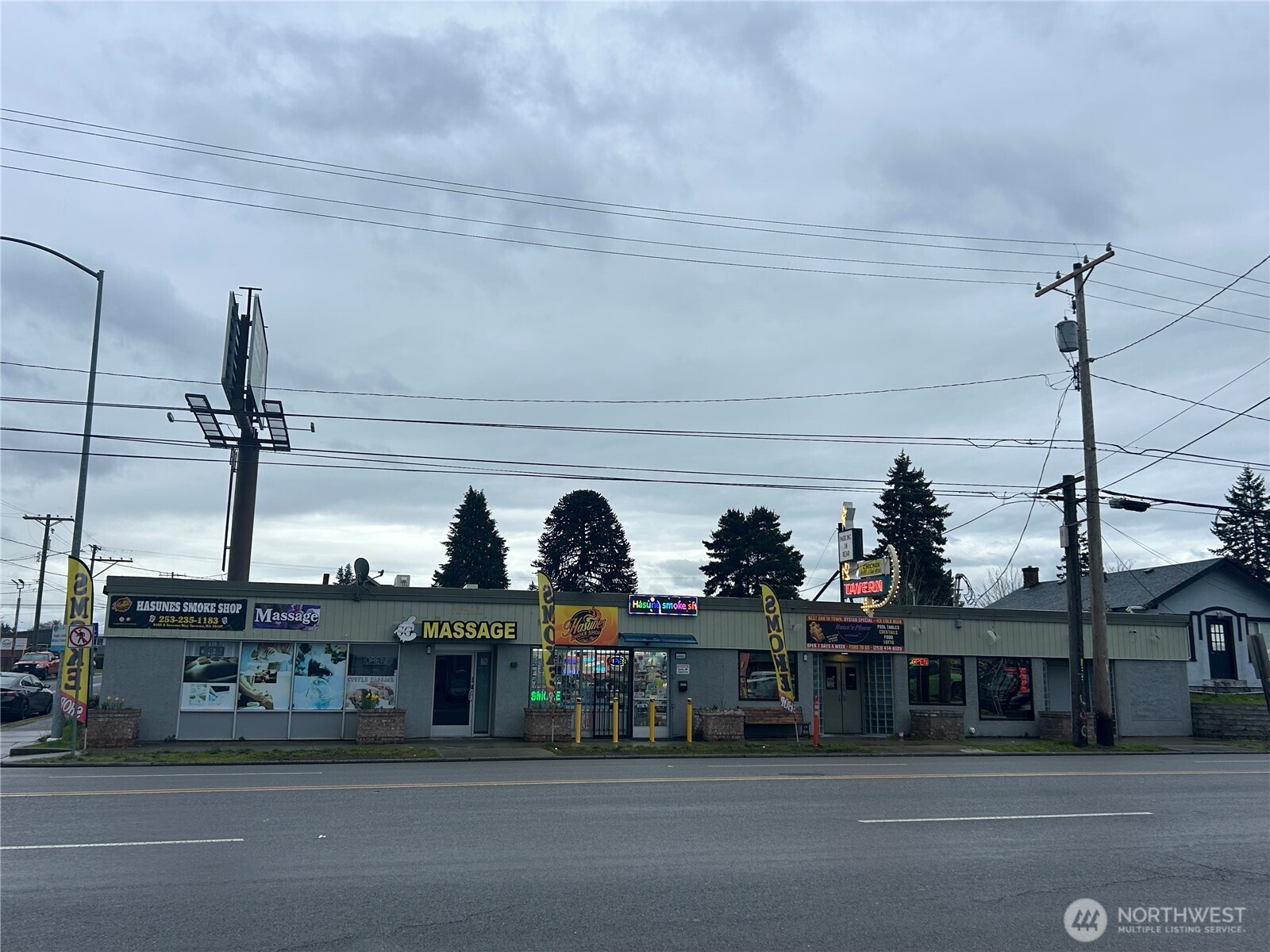 6401 S Tacoma Way Property Photo 1