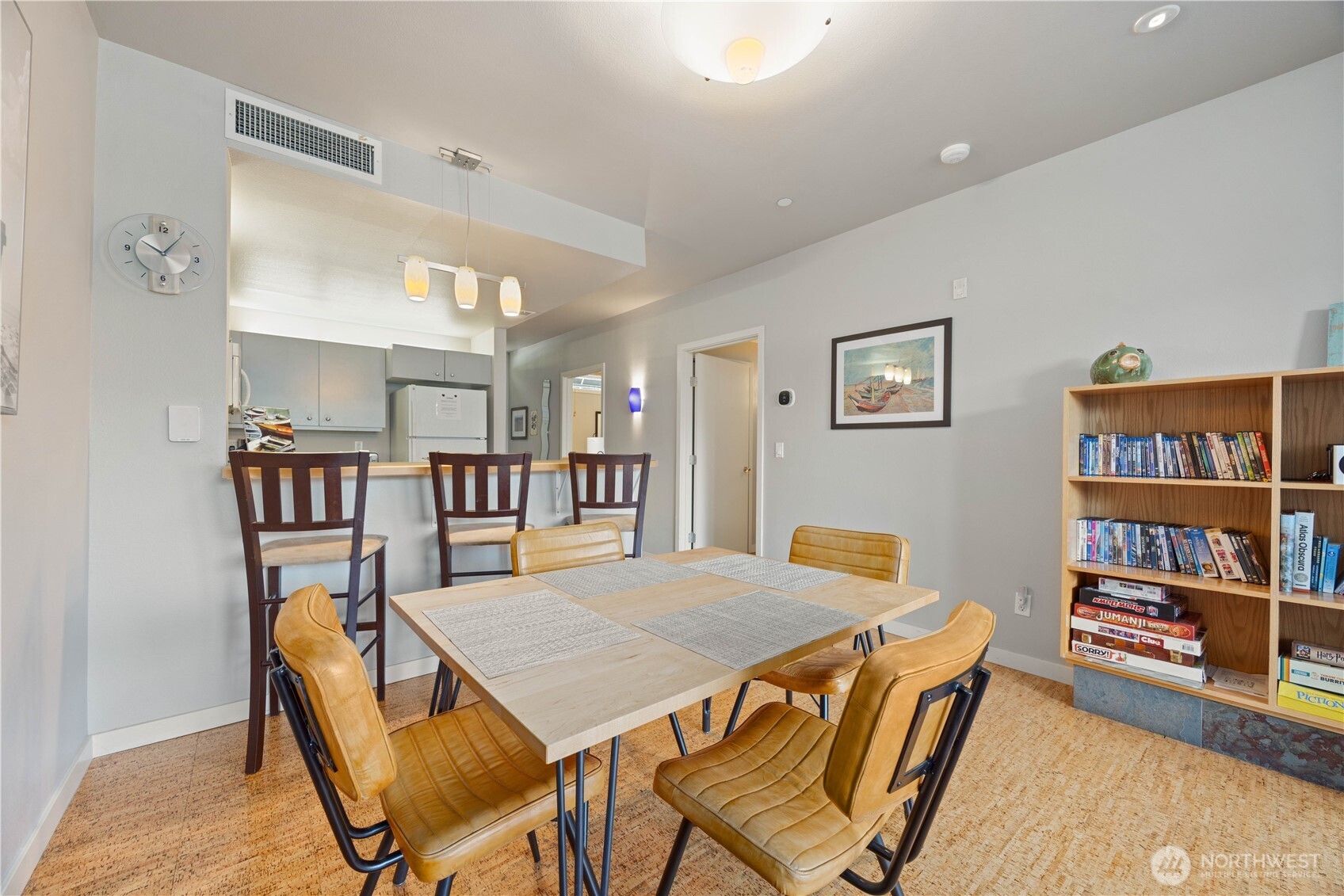 2220 W Woodin Avenue 106 Property Photo 6