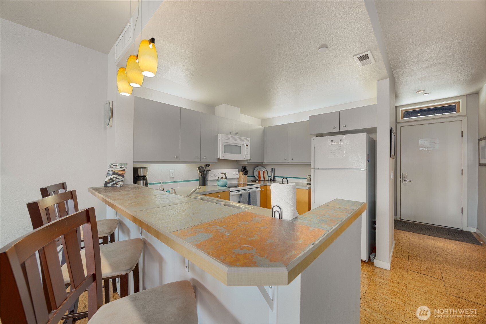 2220 W Woodin Avenue 106 Property Photo 9