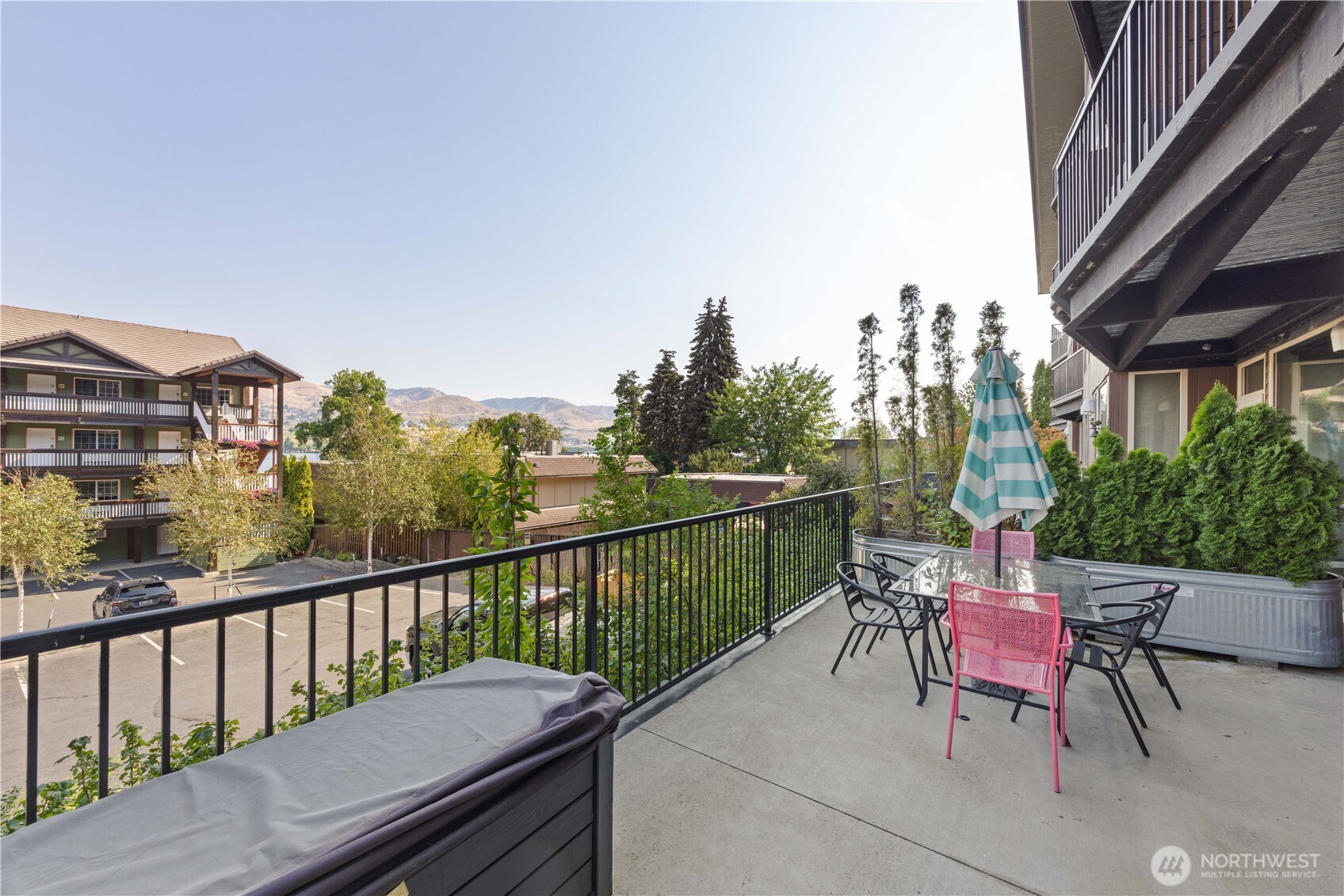 2220 W Woodin Avenue 106 Property Photo 22