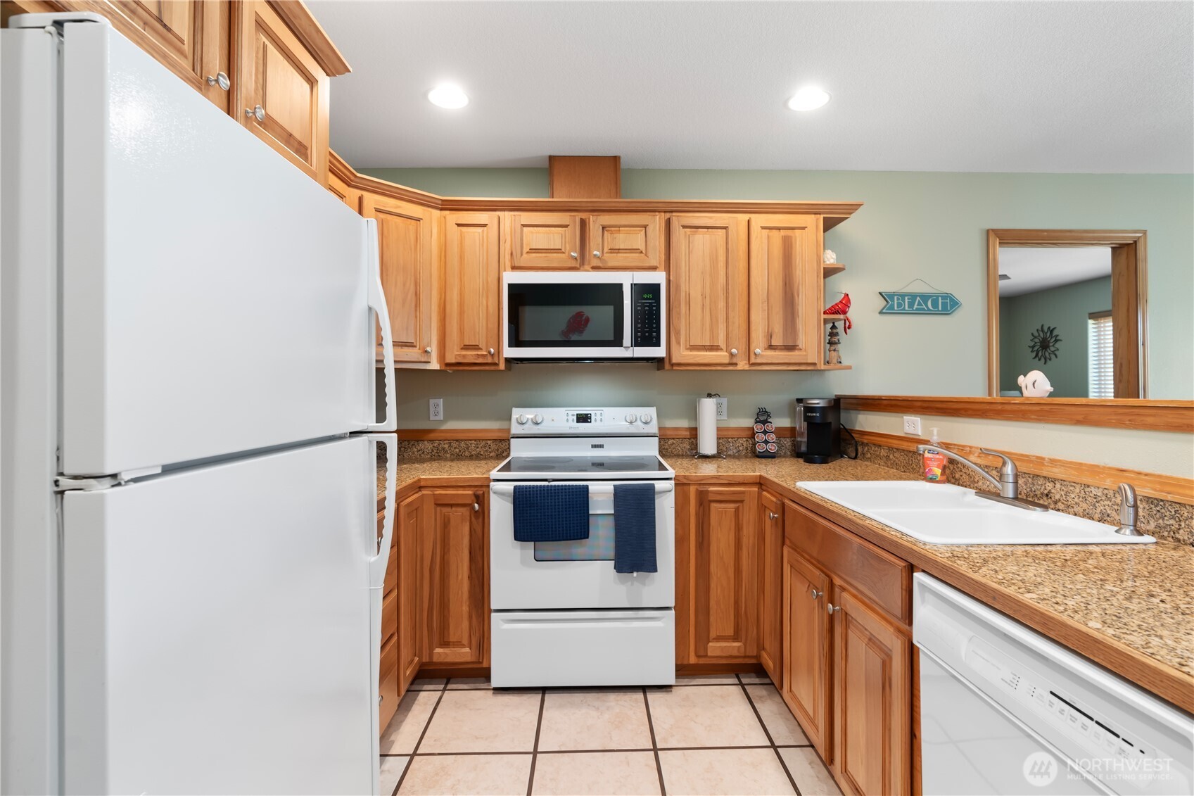 163 Ocean Boulevard Property Photo 5